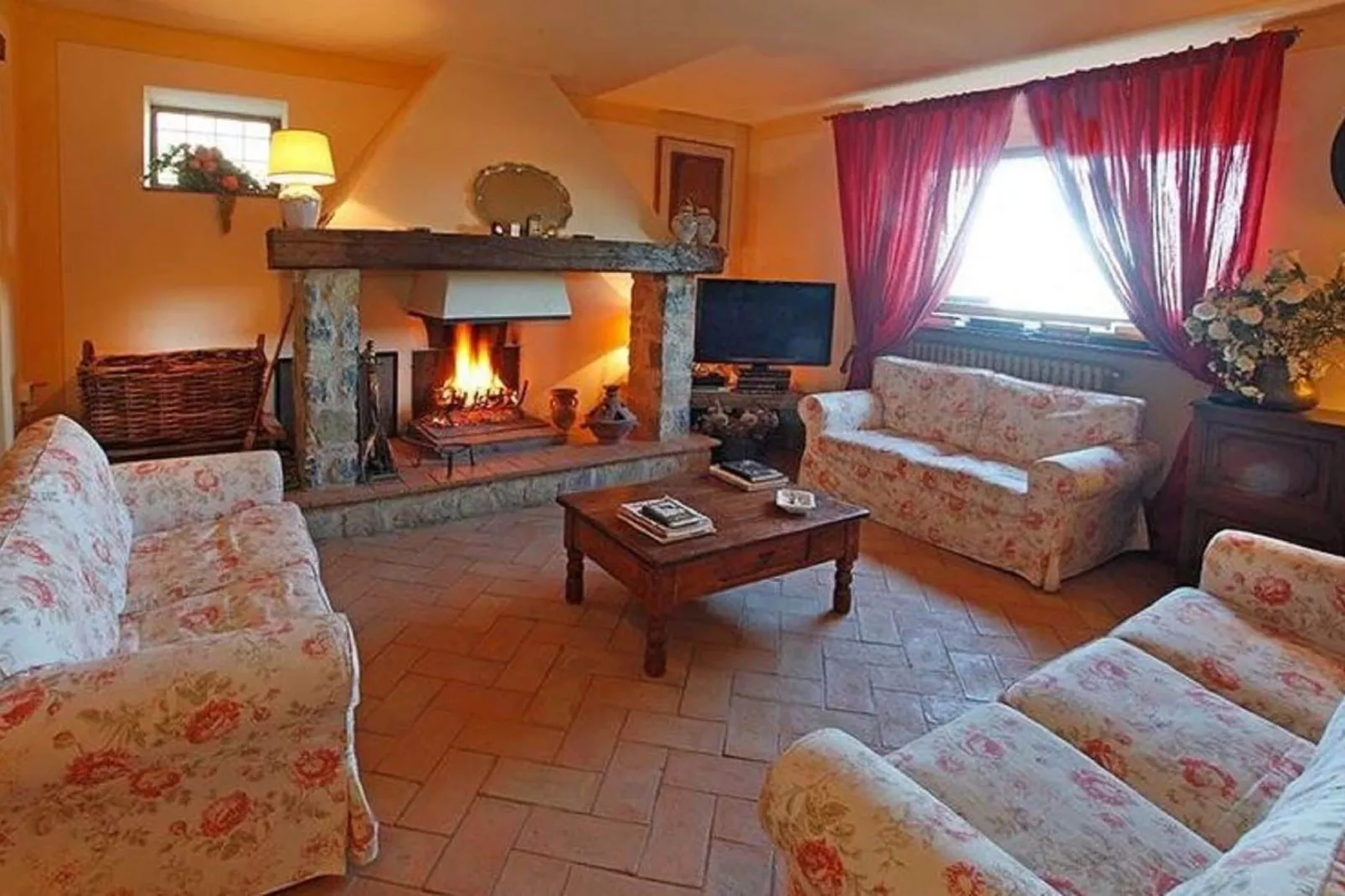 Villa La Felce-Living room
