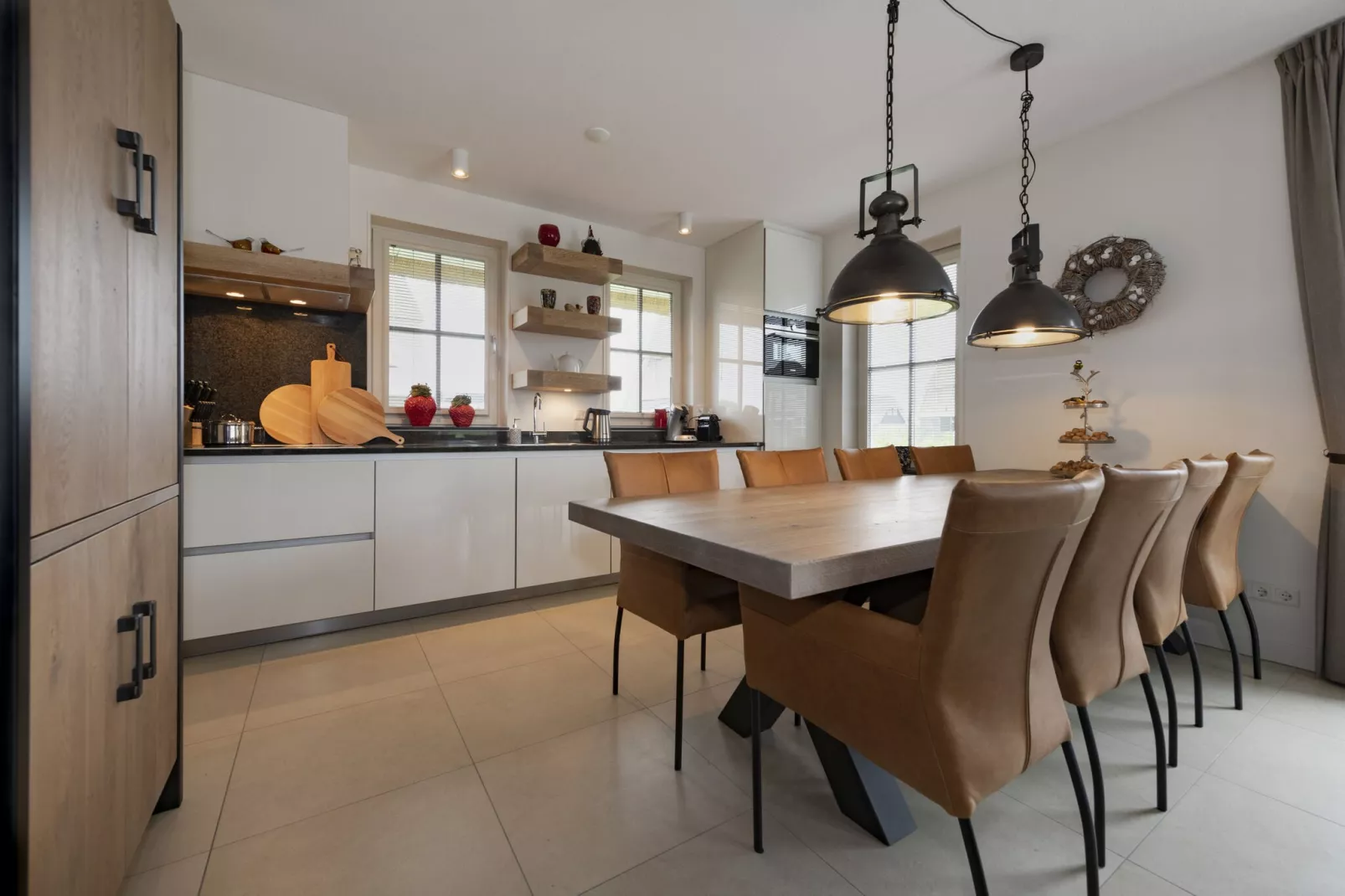 Friese Meren Villa's 7-Kitchen