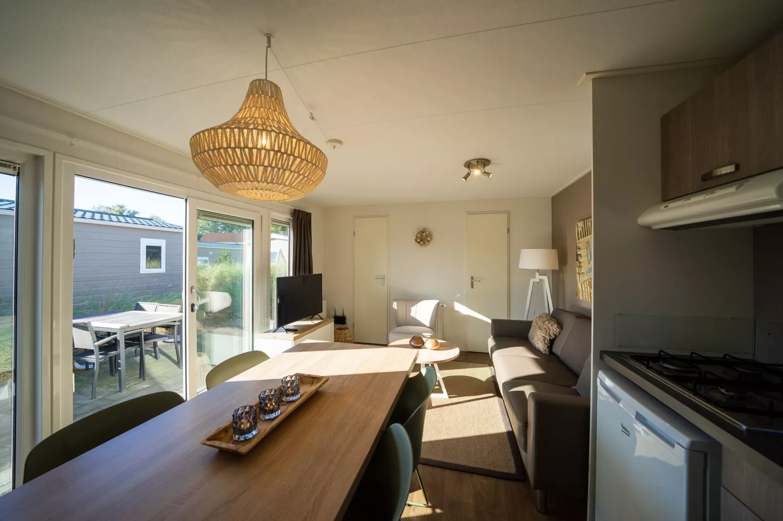 Resort Poort van Zeeland 11-Kitchen