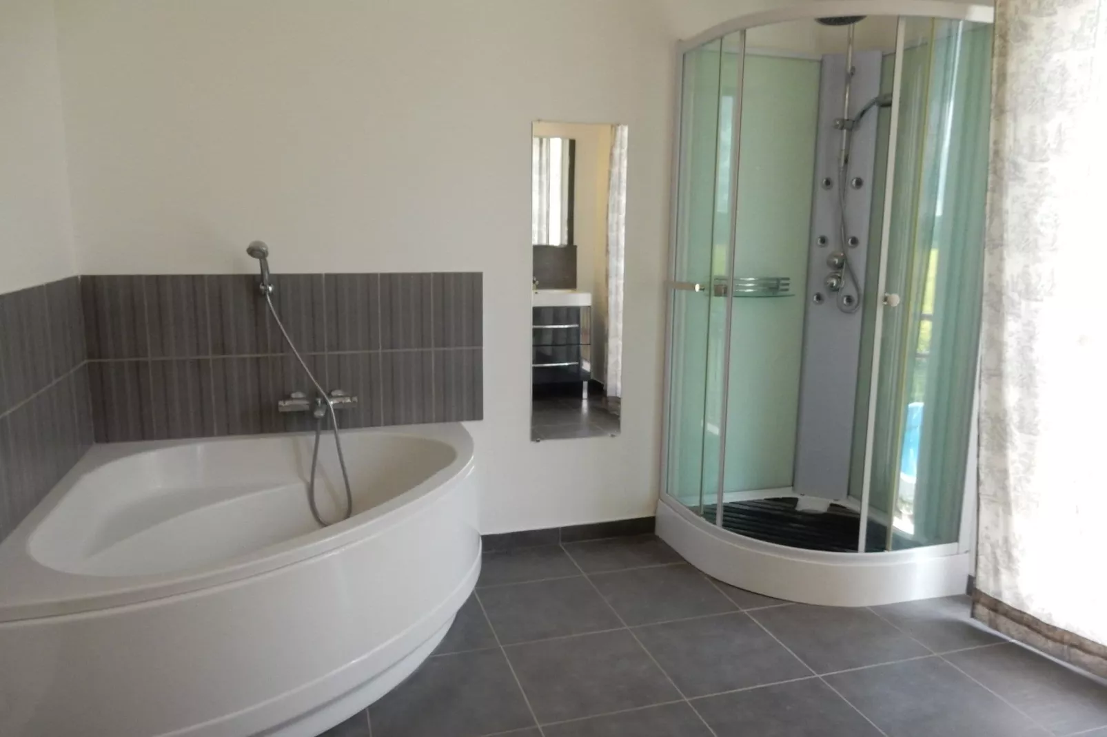 Maison de vacances - BILLEMONT-Salle de bain