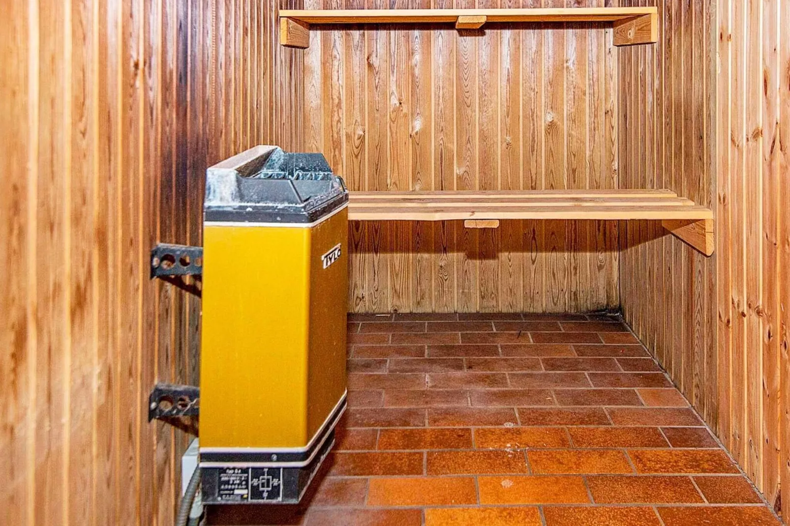 6 person holiday home in Højer-Sauna