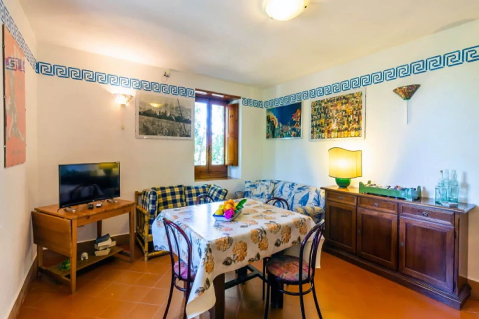 Nicolina-Living room