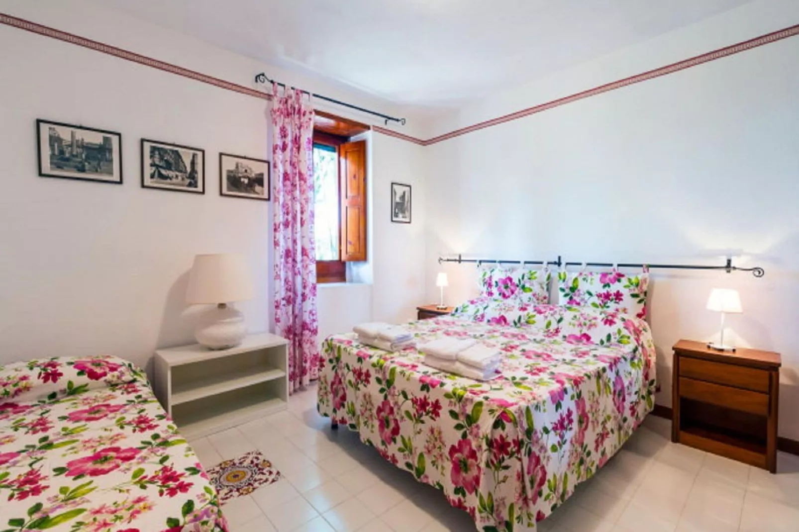 Nicolina-Bedroom