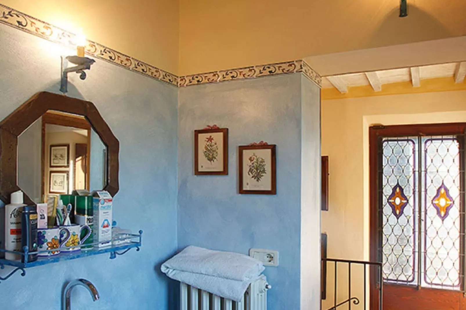 Villa La Felce-Bathroom