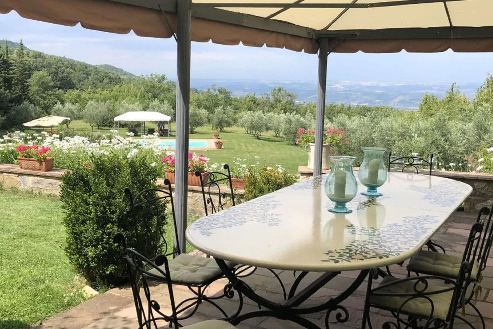 Villa La Felce-Terrace balcony