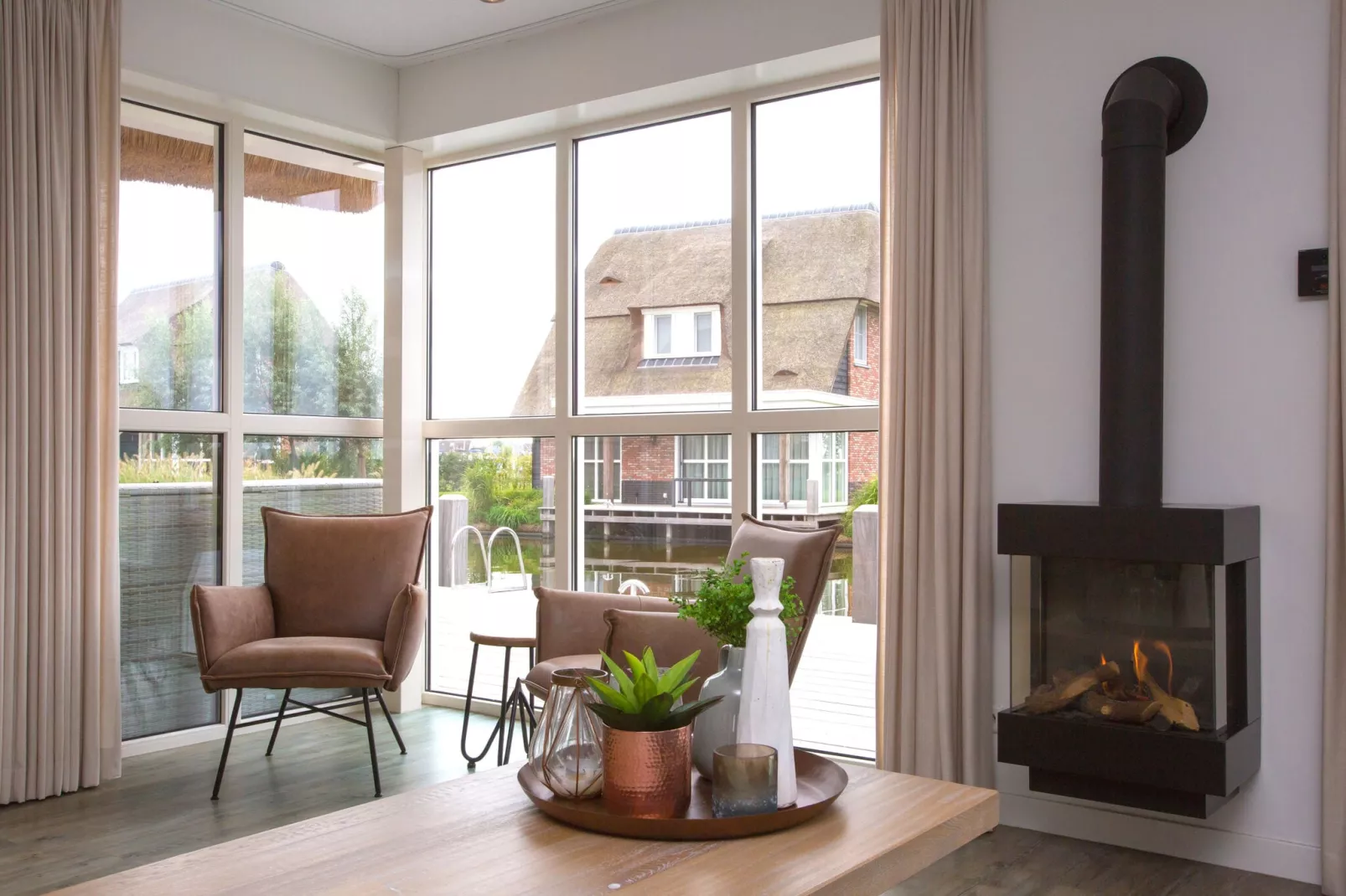 Friese Meren Villa's 10-Living room