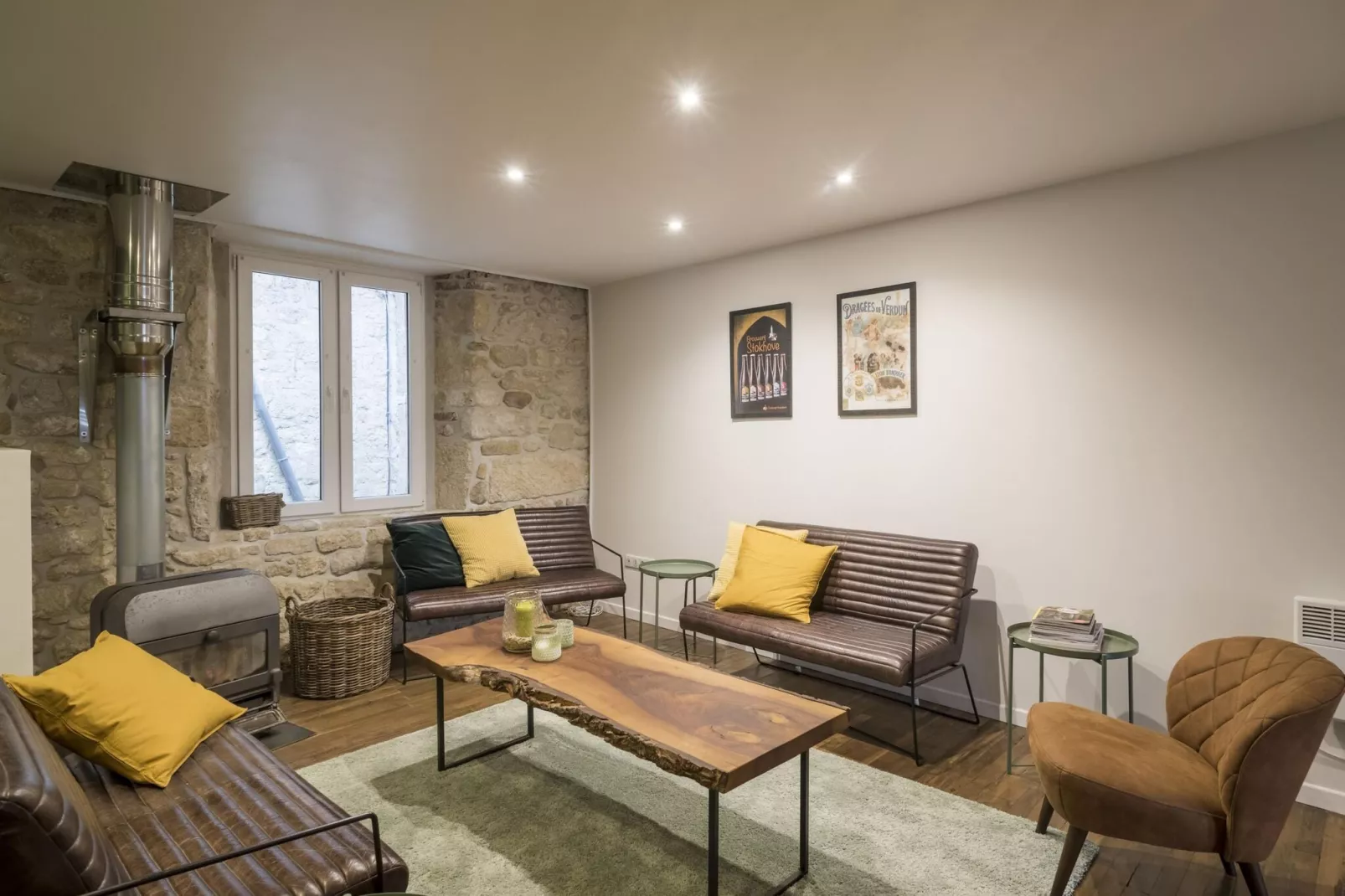 Lovely holiday home near Joset Alain-Living room