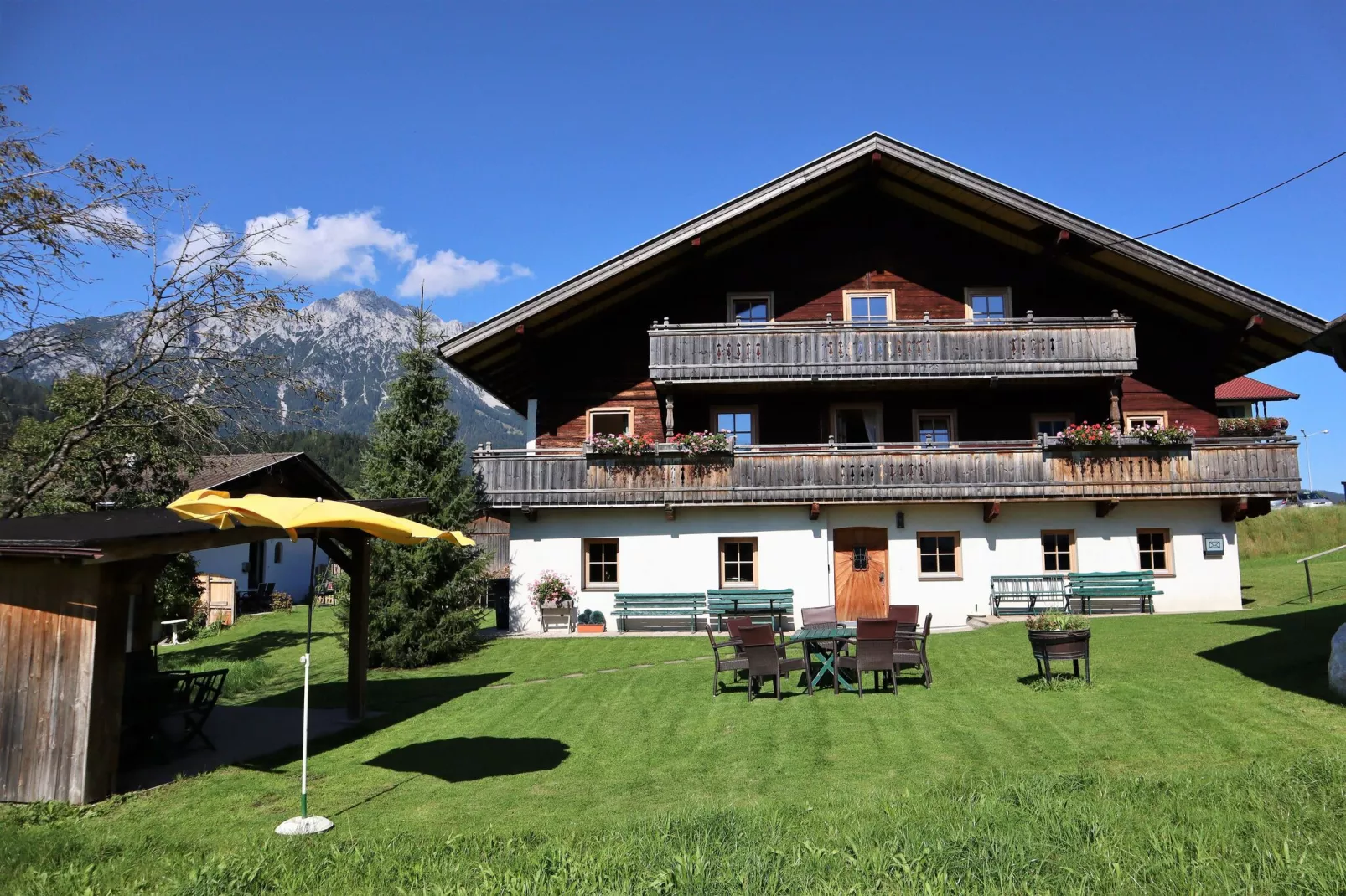 Ferienhaus am Wilden Kaiser-Exterior summer
