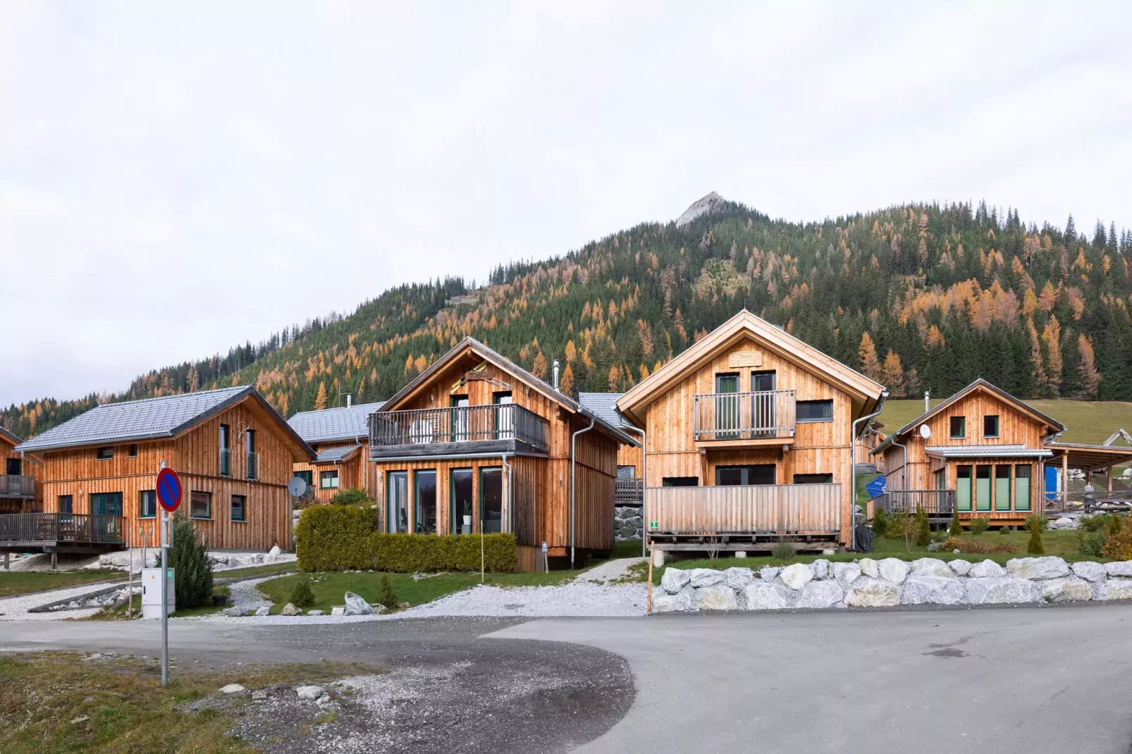 Chalet Sonnenschein-Areas summer 1km