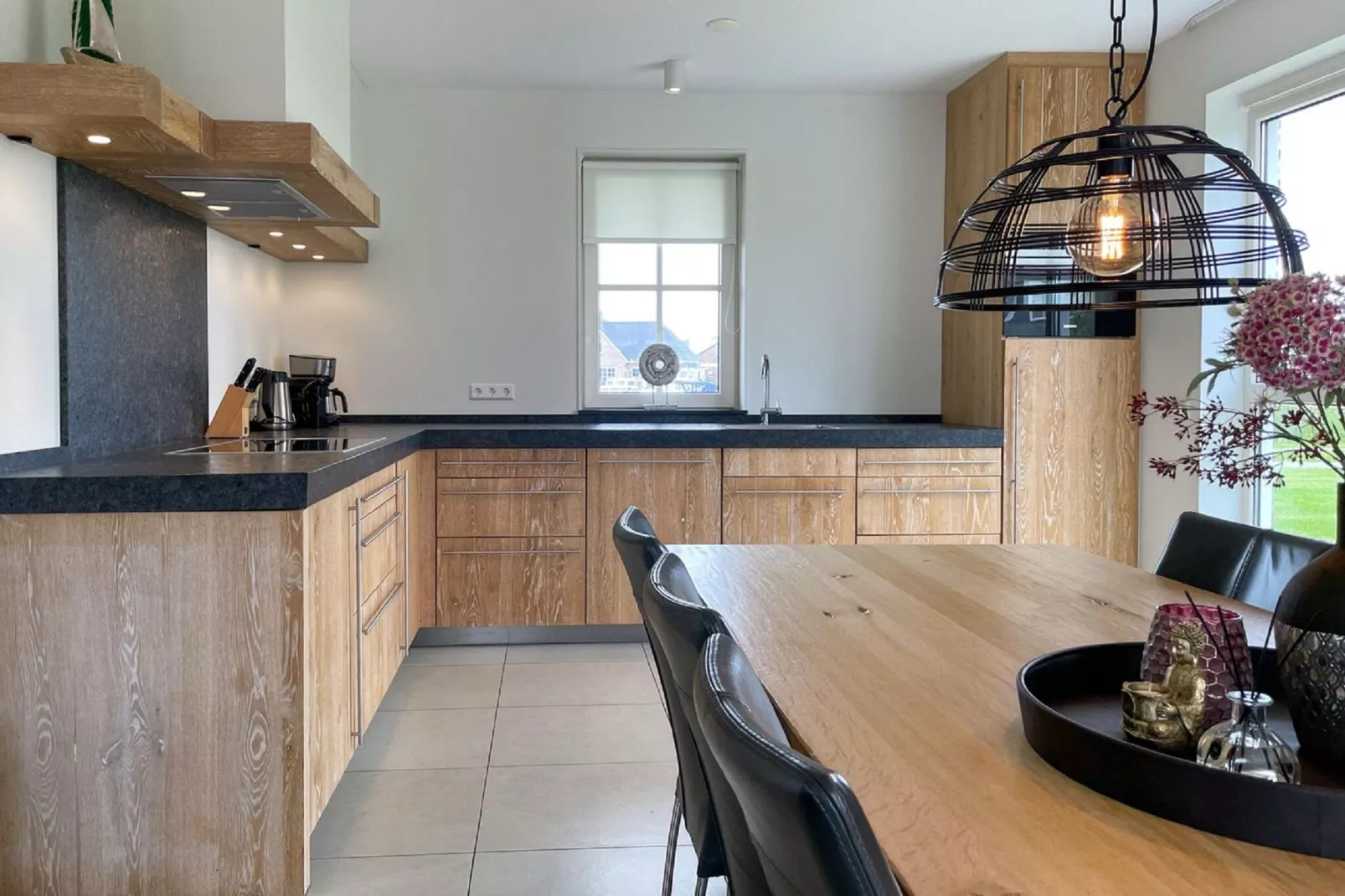Friese Meren Villa's 18-Kitchen