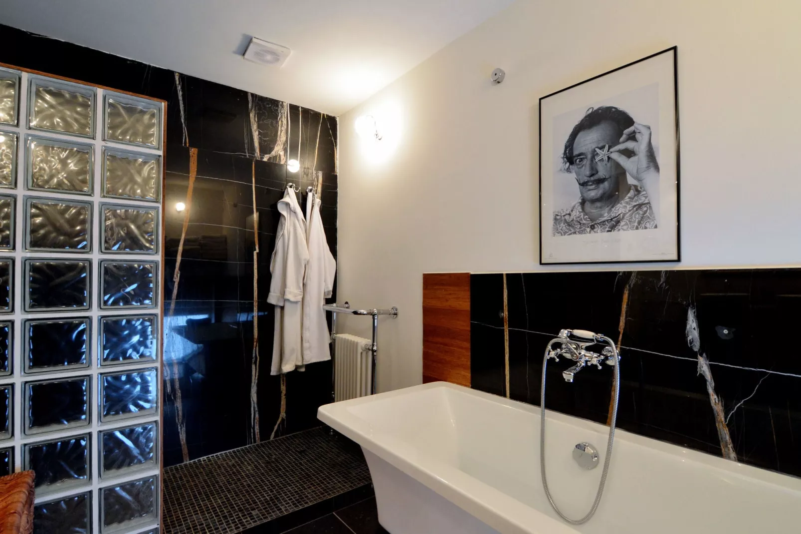 De Oude Limonadefabriek-Bathroom