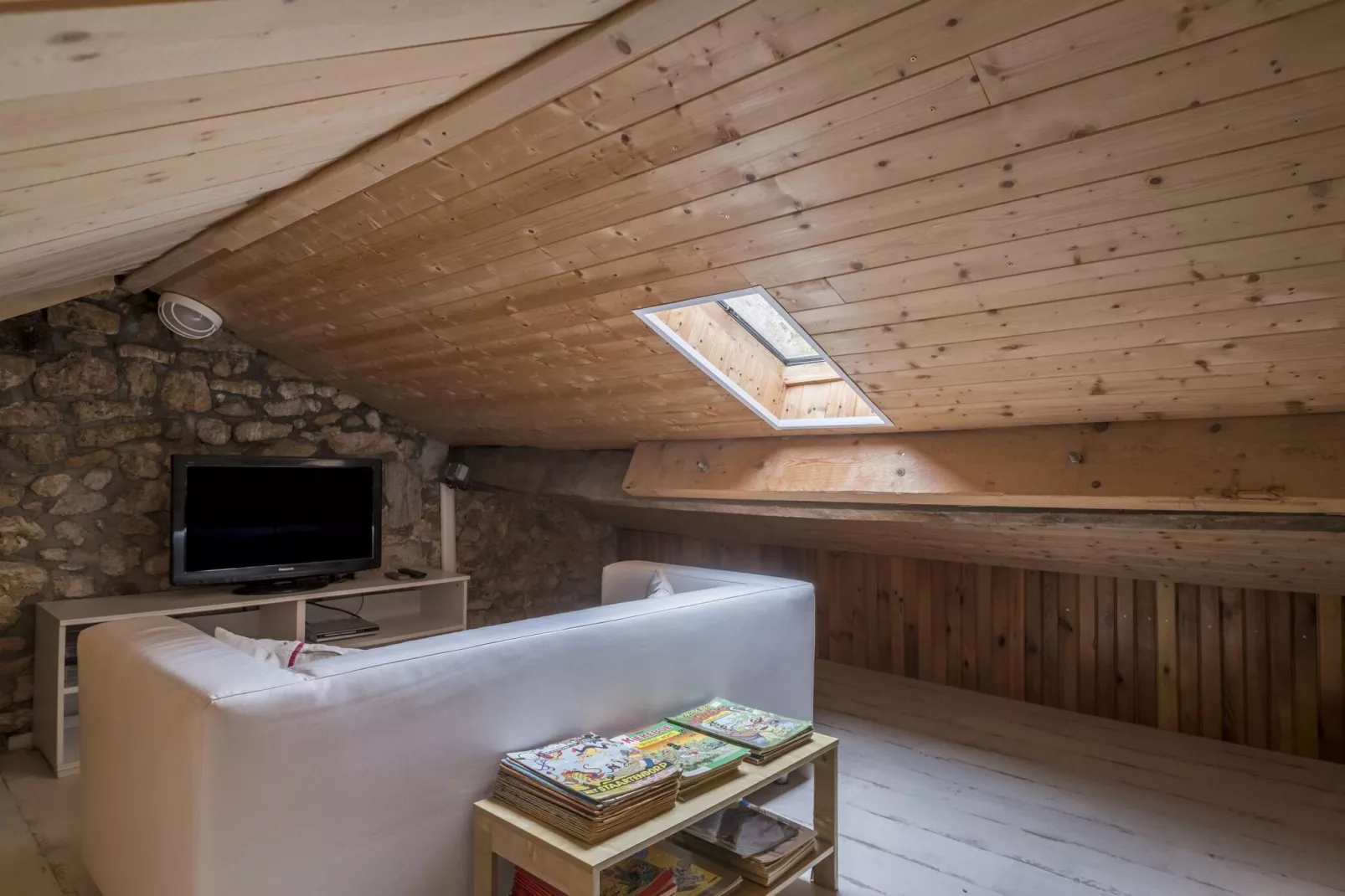 Lovely holiday home near Joset Alain-Living room