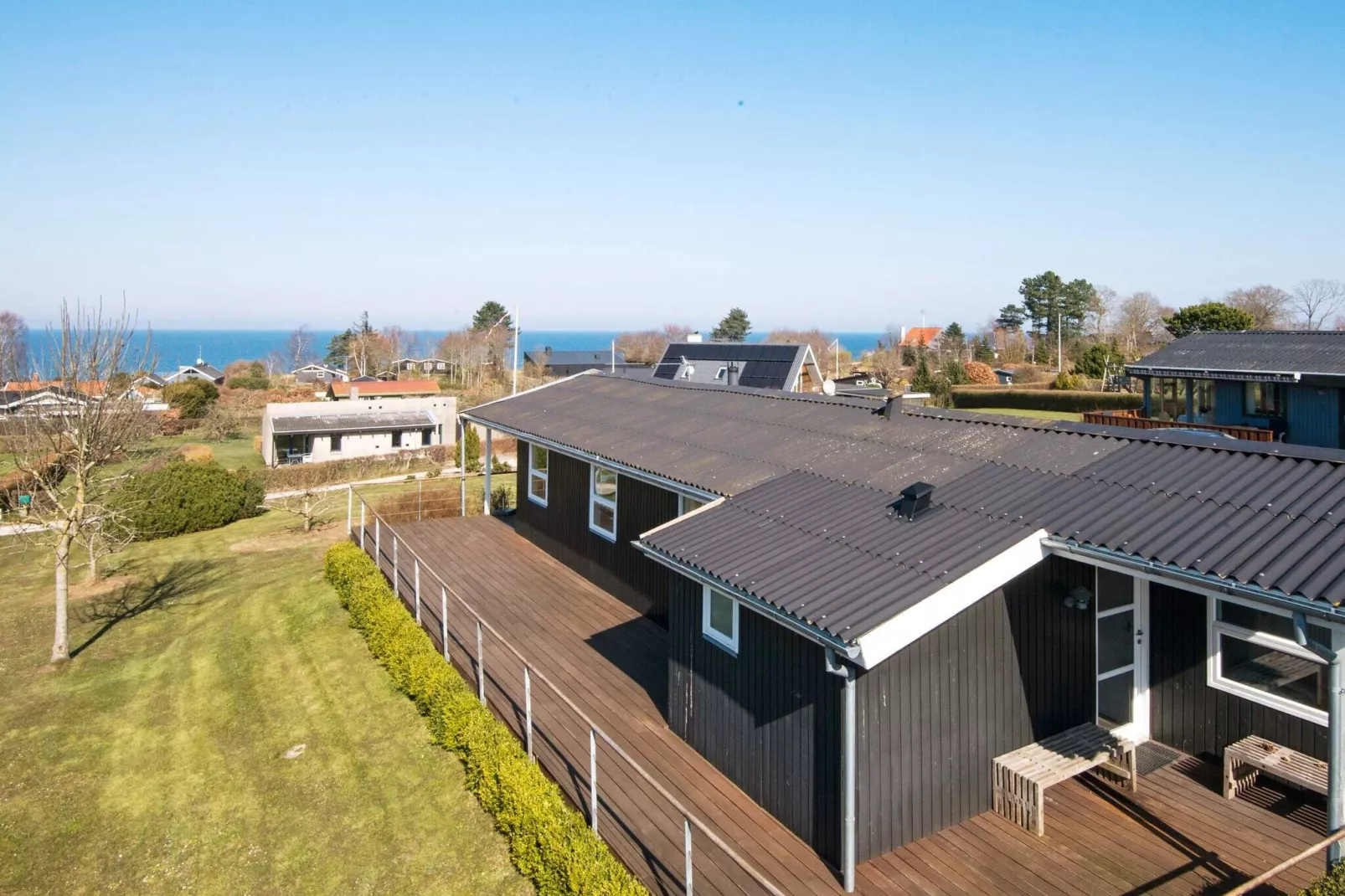 6 person holiday home in Allingåbro-By Traum