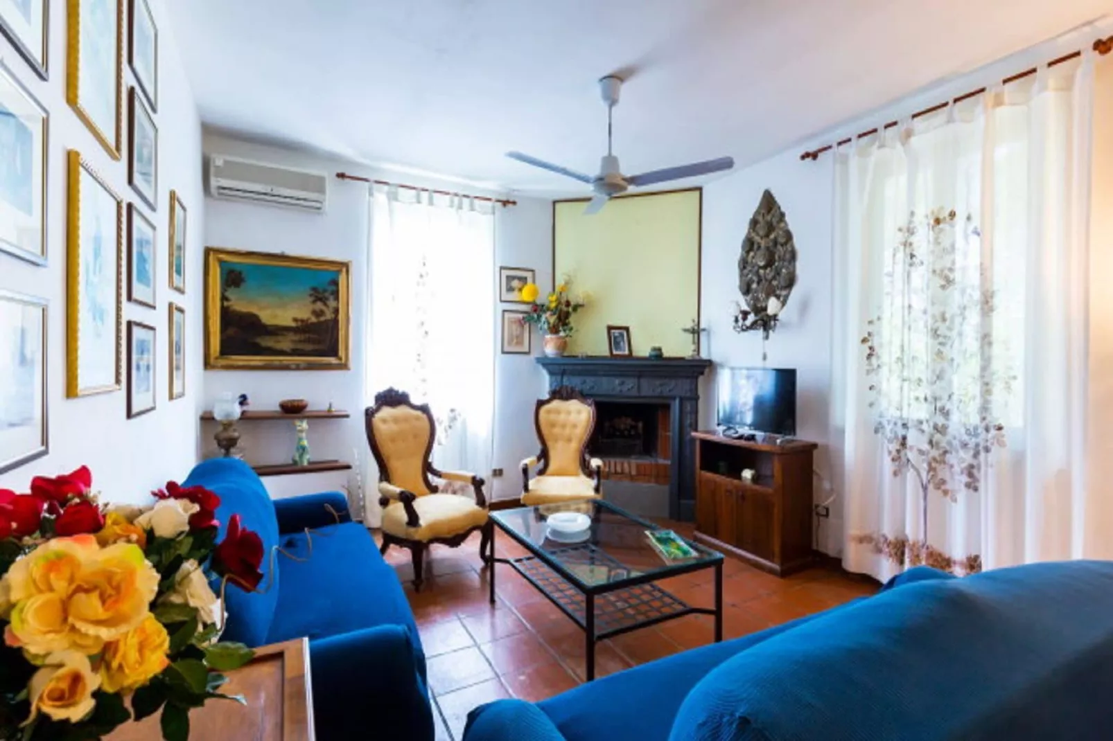 Villa Nicola-Living room