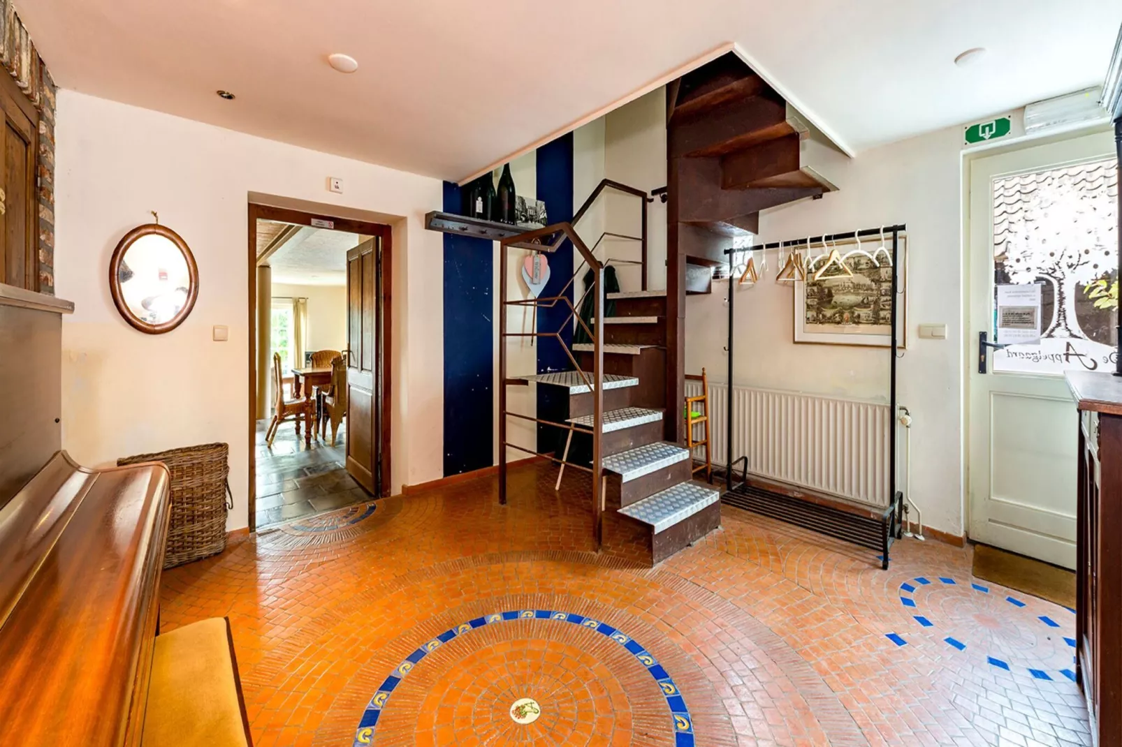 Magnifique habitation pour 18 Adultes-Empfangshalle