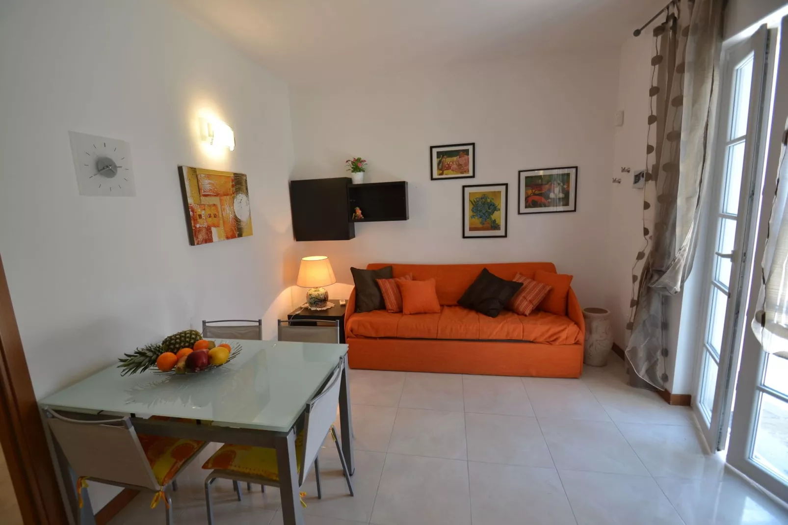 Vista Gentile-Living room