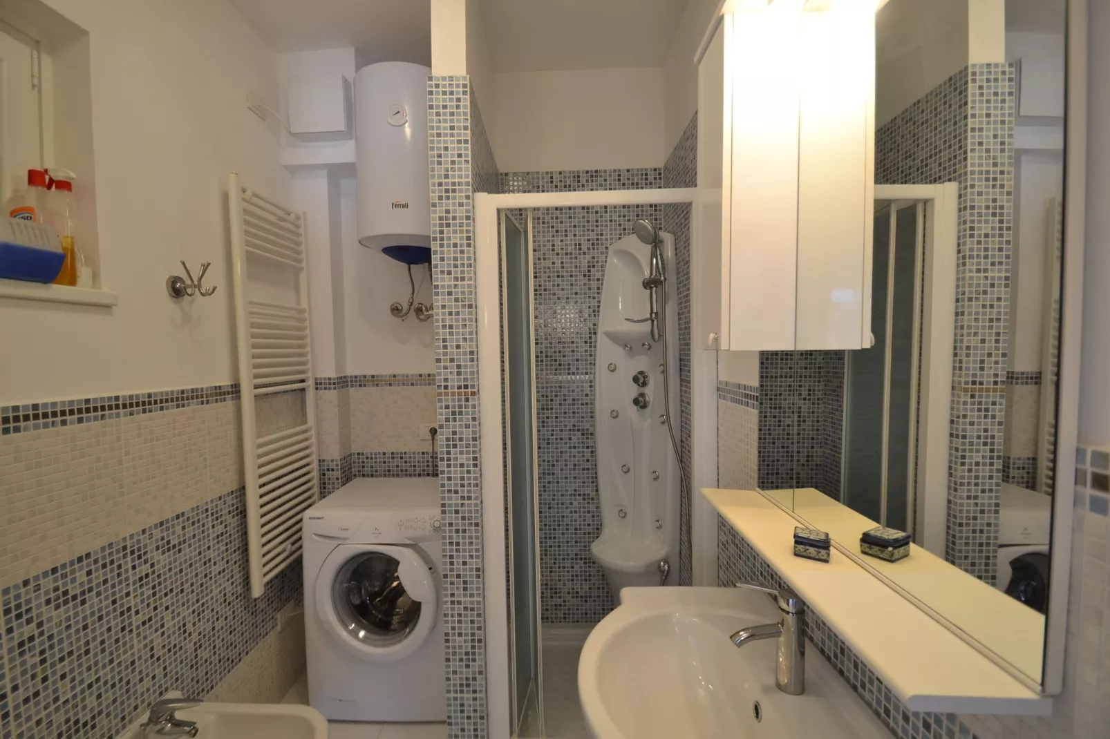 Vista Gentile-Bathroom