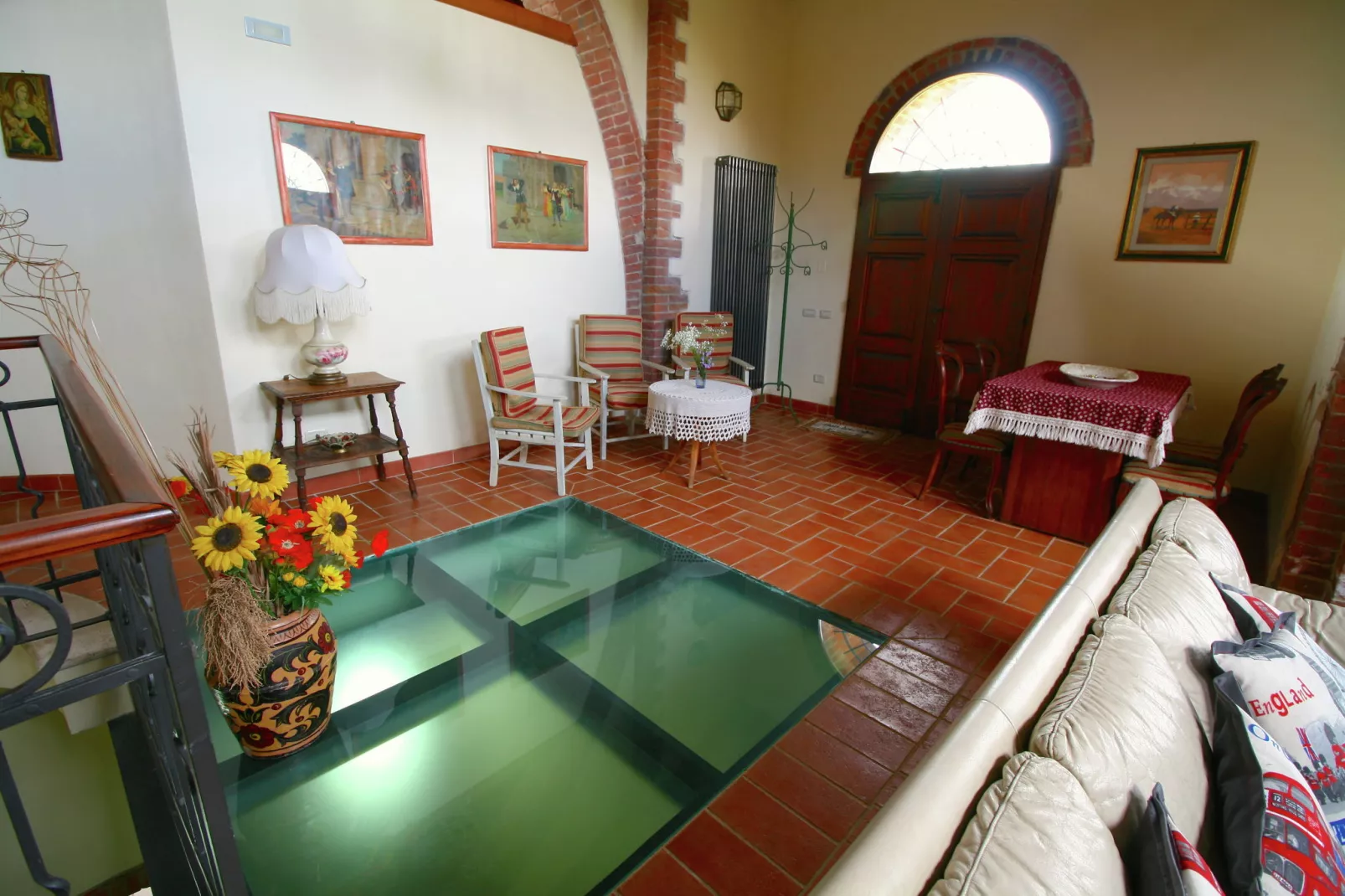 Villa Rapolano-Living room