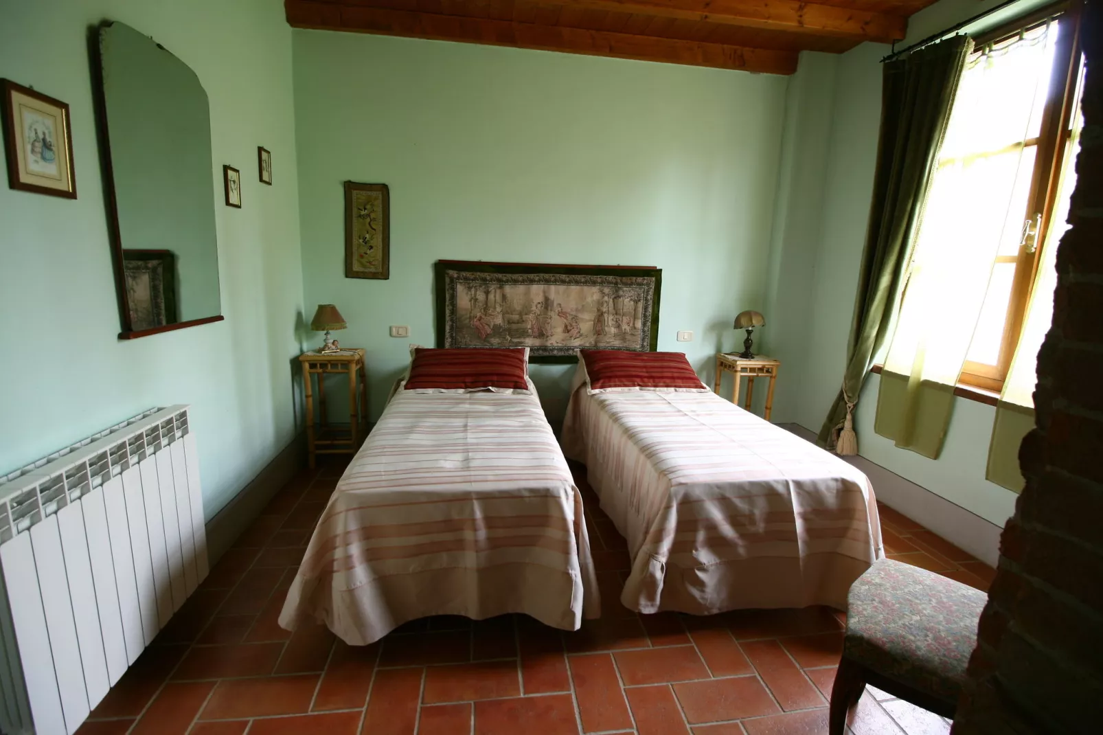 Villa Rapolano-Bedroom