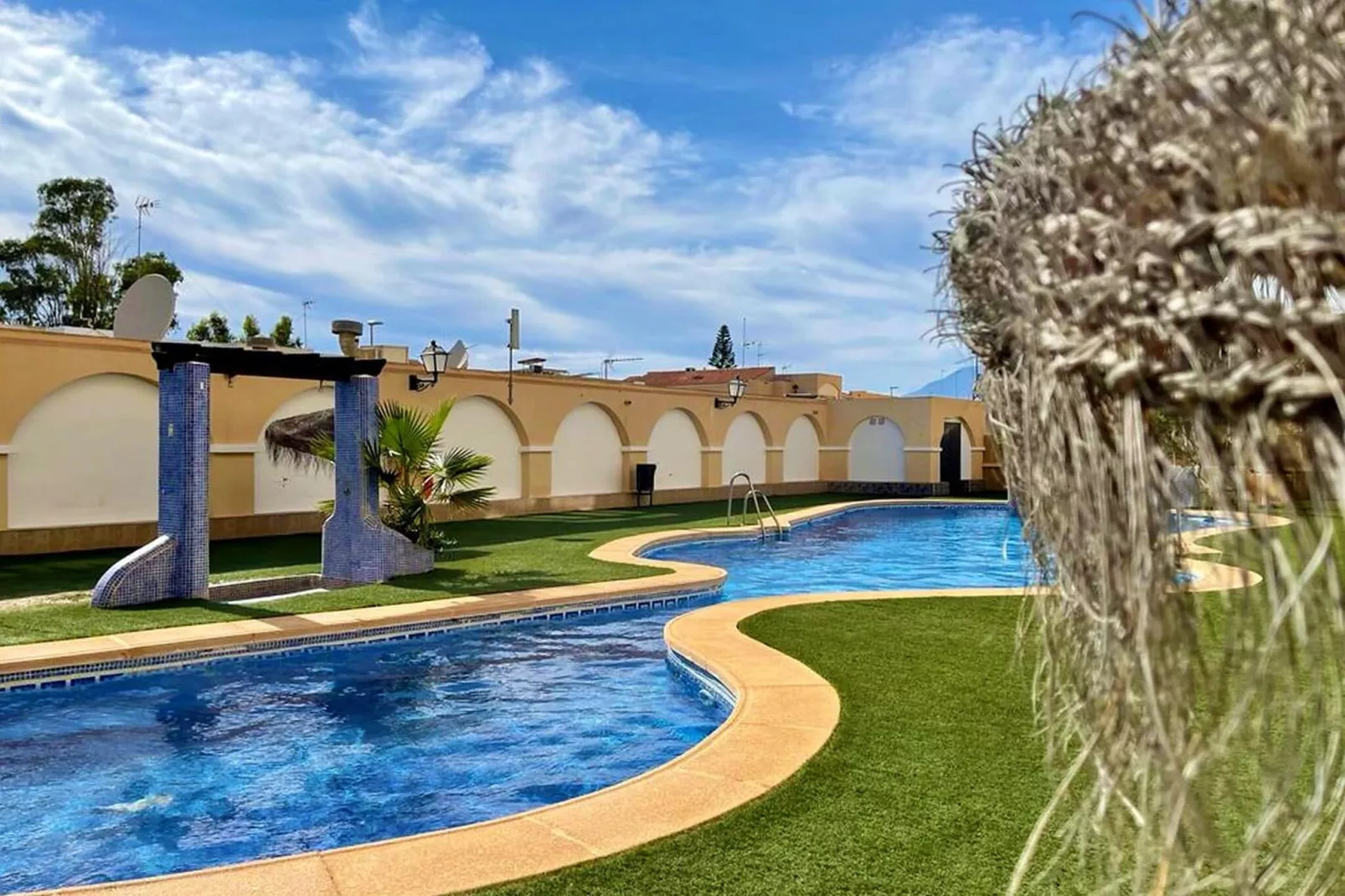 Residencial Hibiscus 405-Pool