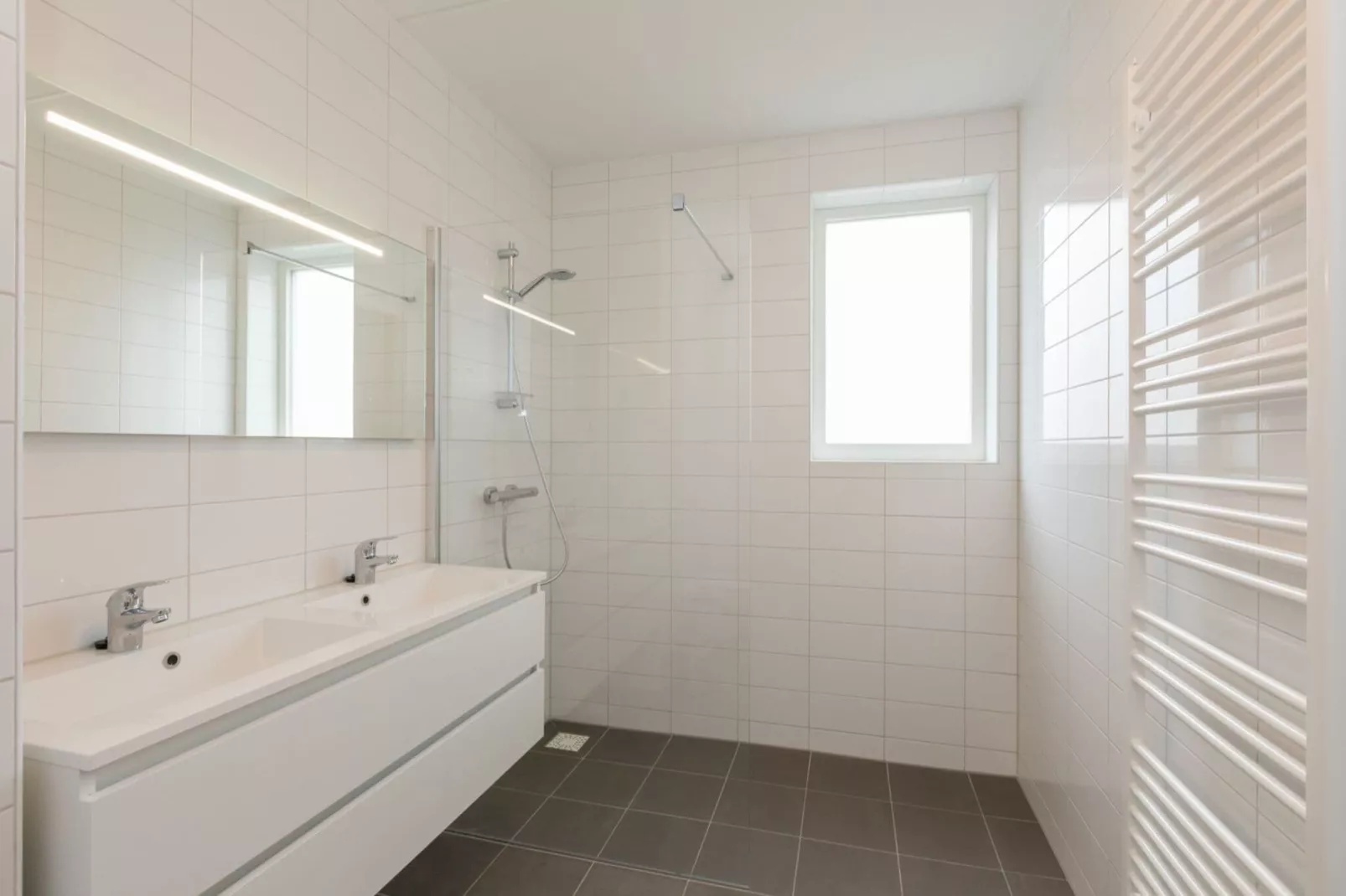 Aparthotel Zoutelande - Luxe 3-persoons appartement-Badezimmer