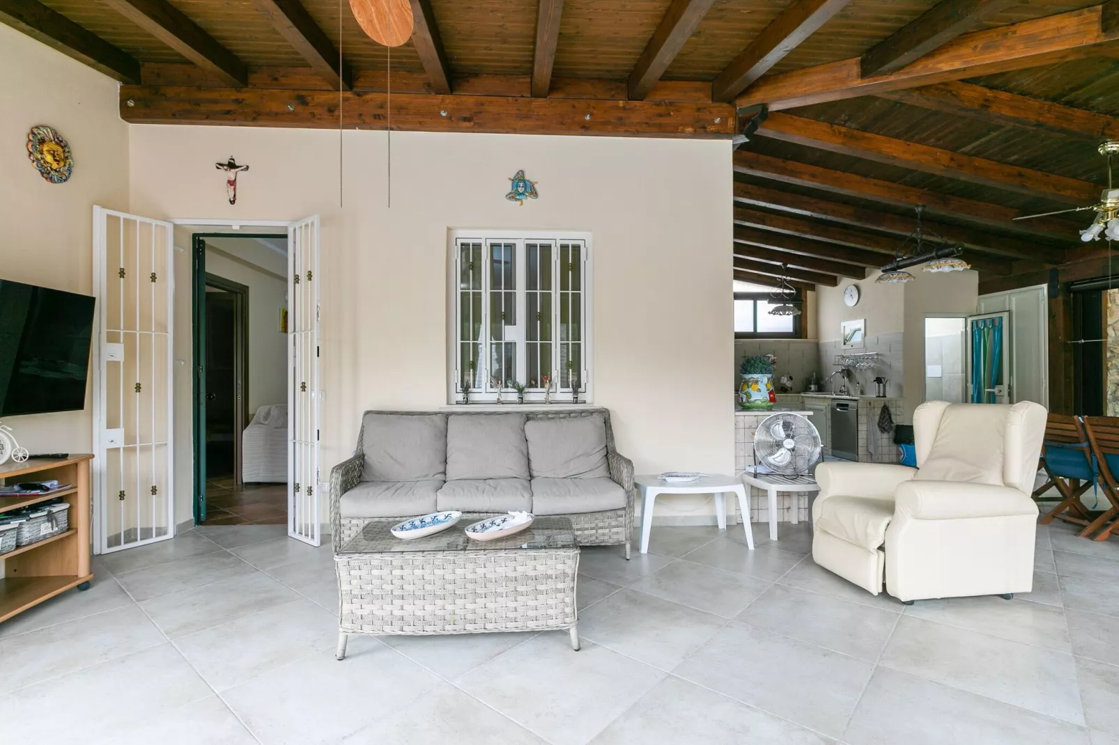 Villa Kiara-Living room