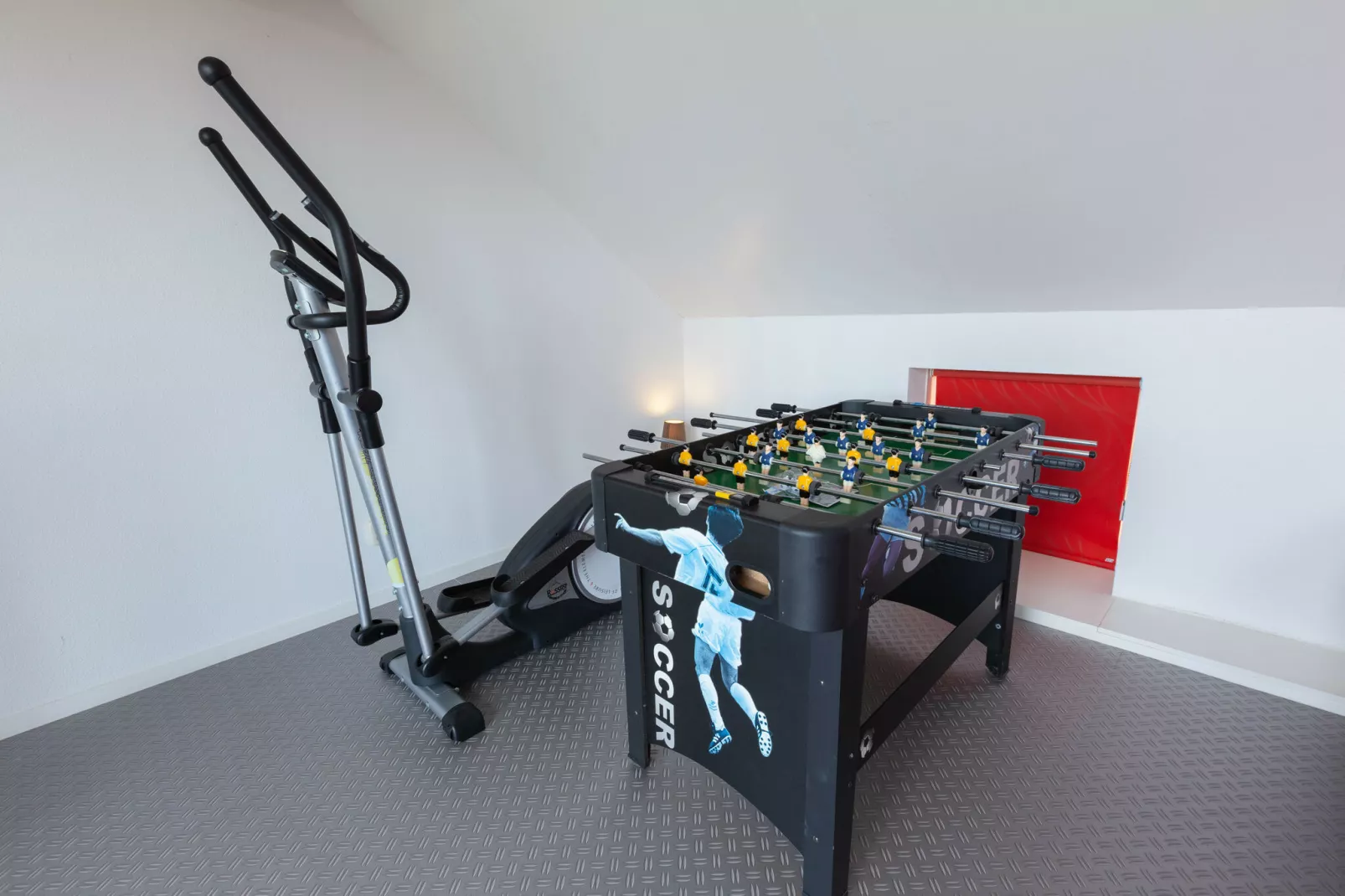 Lyts Sypenstien-Facilities