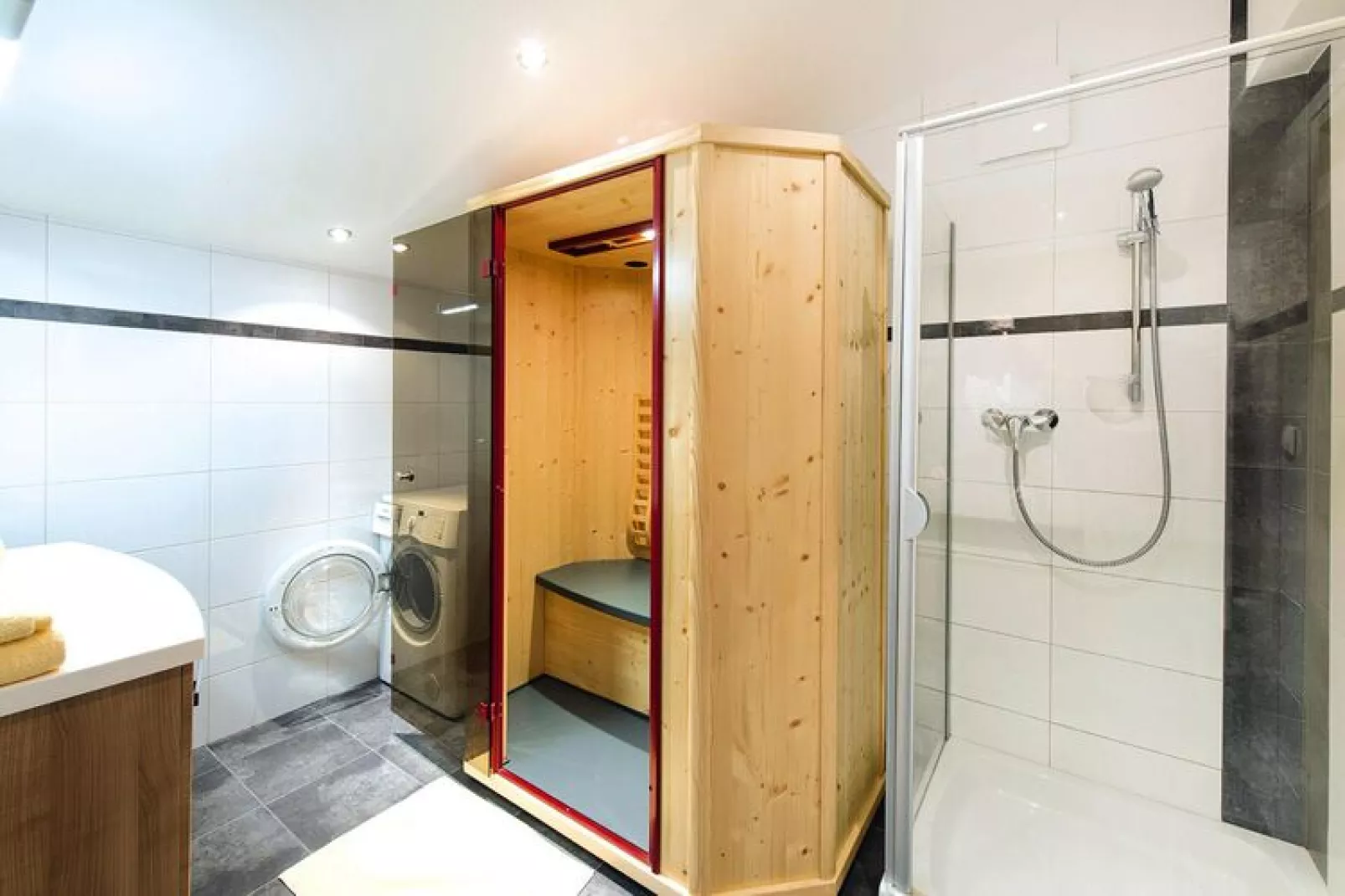 Vicky Apartments-Bathroom