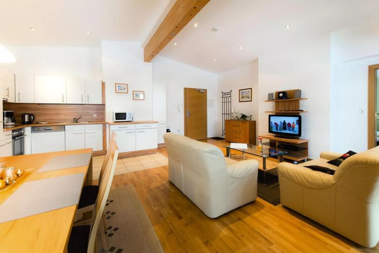 Vicky Apartments-Living room