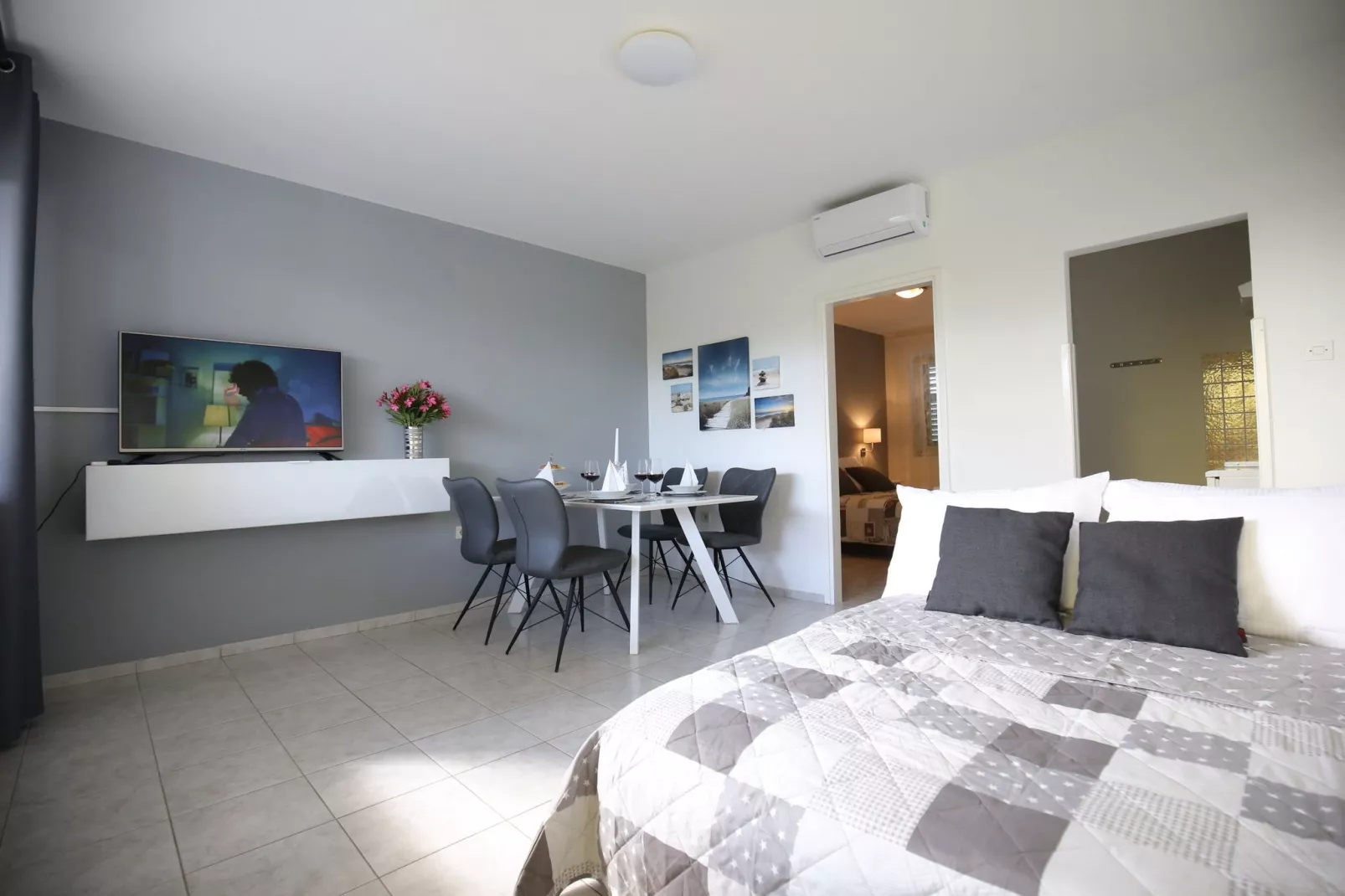 Mediterano 1-Living room
