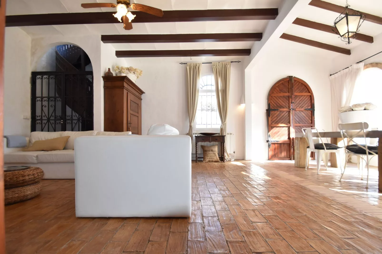 Villa Rivas-Living room