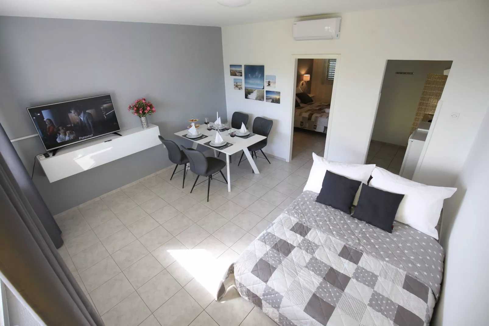 Mediterano 1-Living room