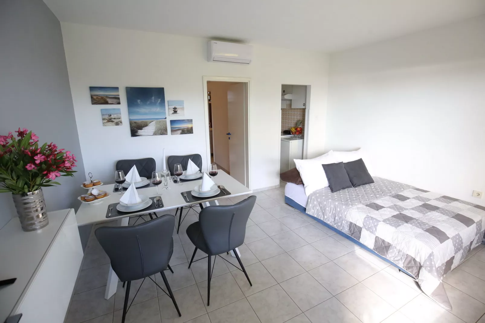 Mediterano 1-Living room