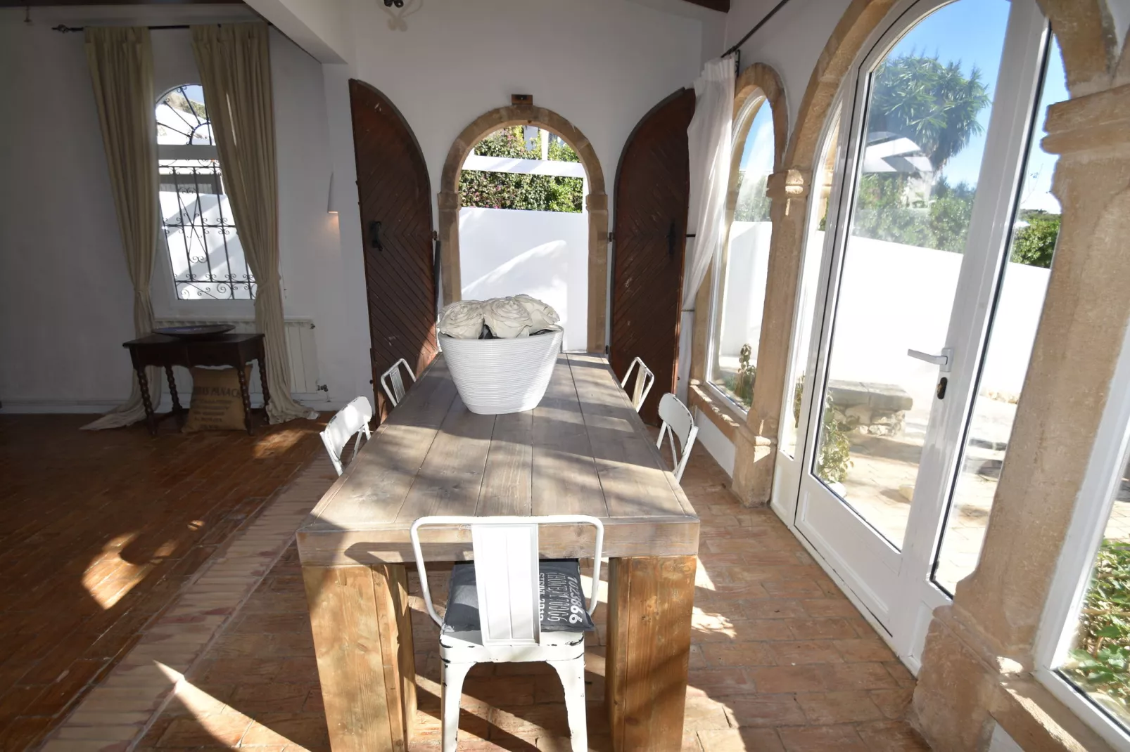 Villa Rivas-Dining room