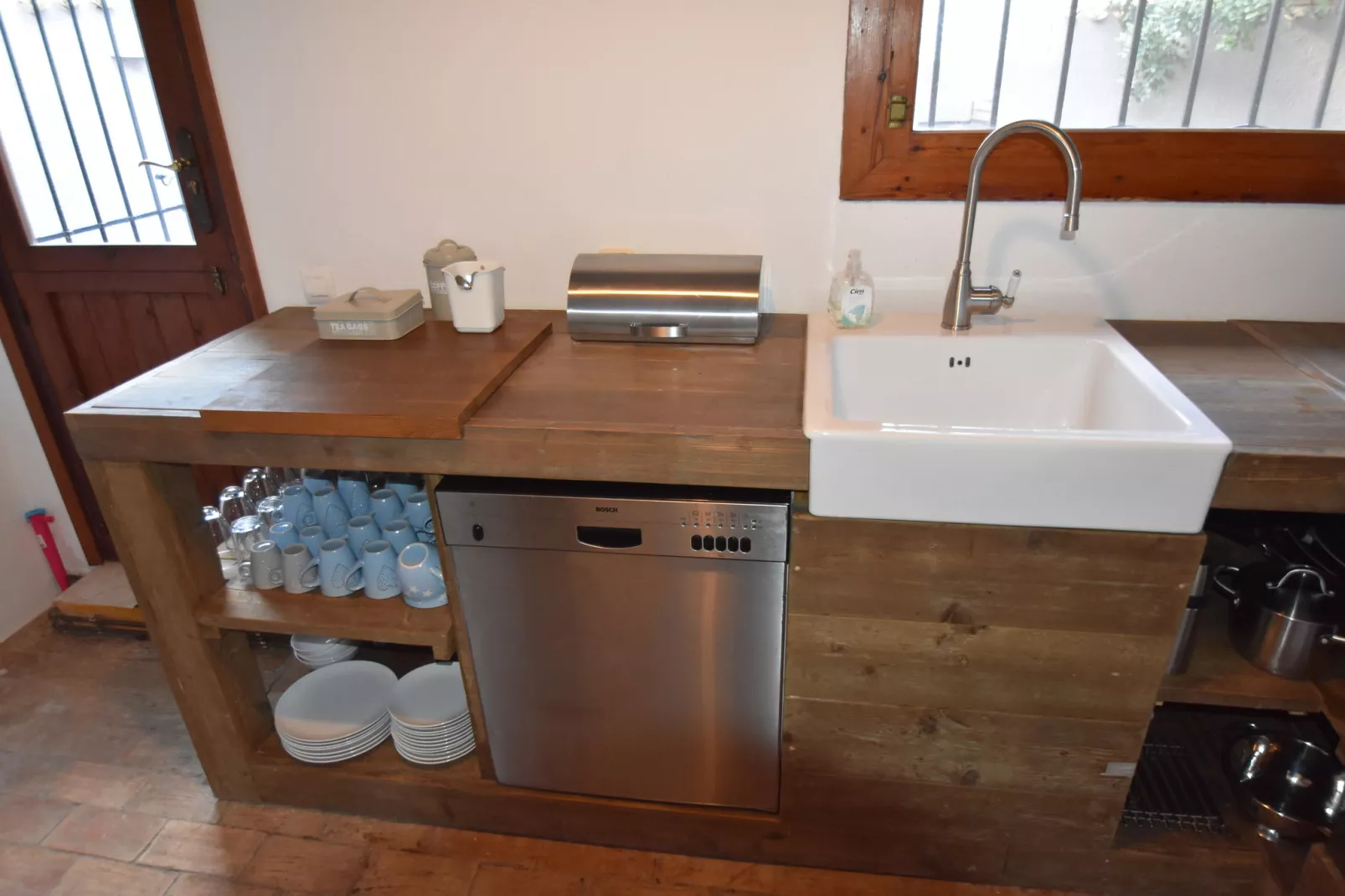 Villa Rivas-Kitchen