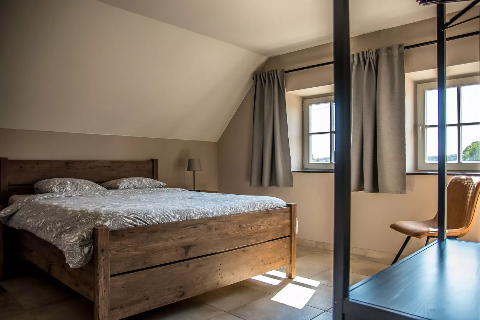 Broville-Chambre
