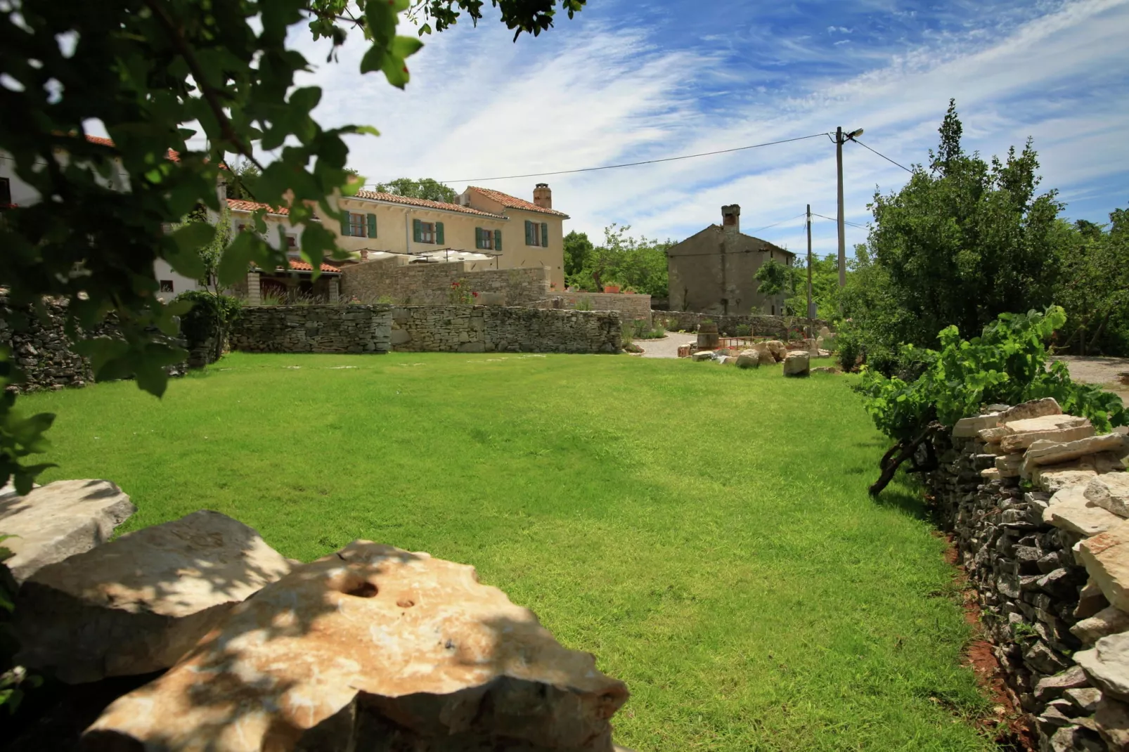 Villa Gelci-Gärten Sommer