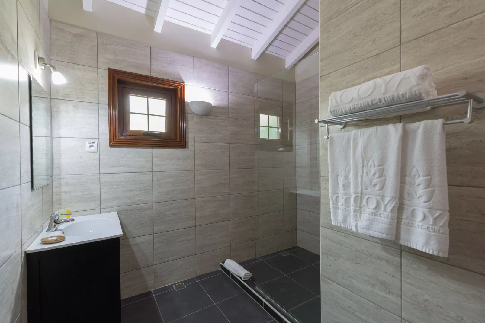 Villa 3 bedroom with private pool-Badezimmer