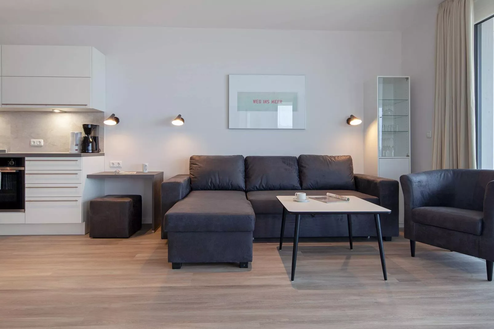Apt moderne et confortable avec vue sur la mer-Intérieur