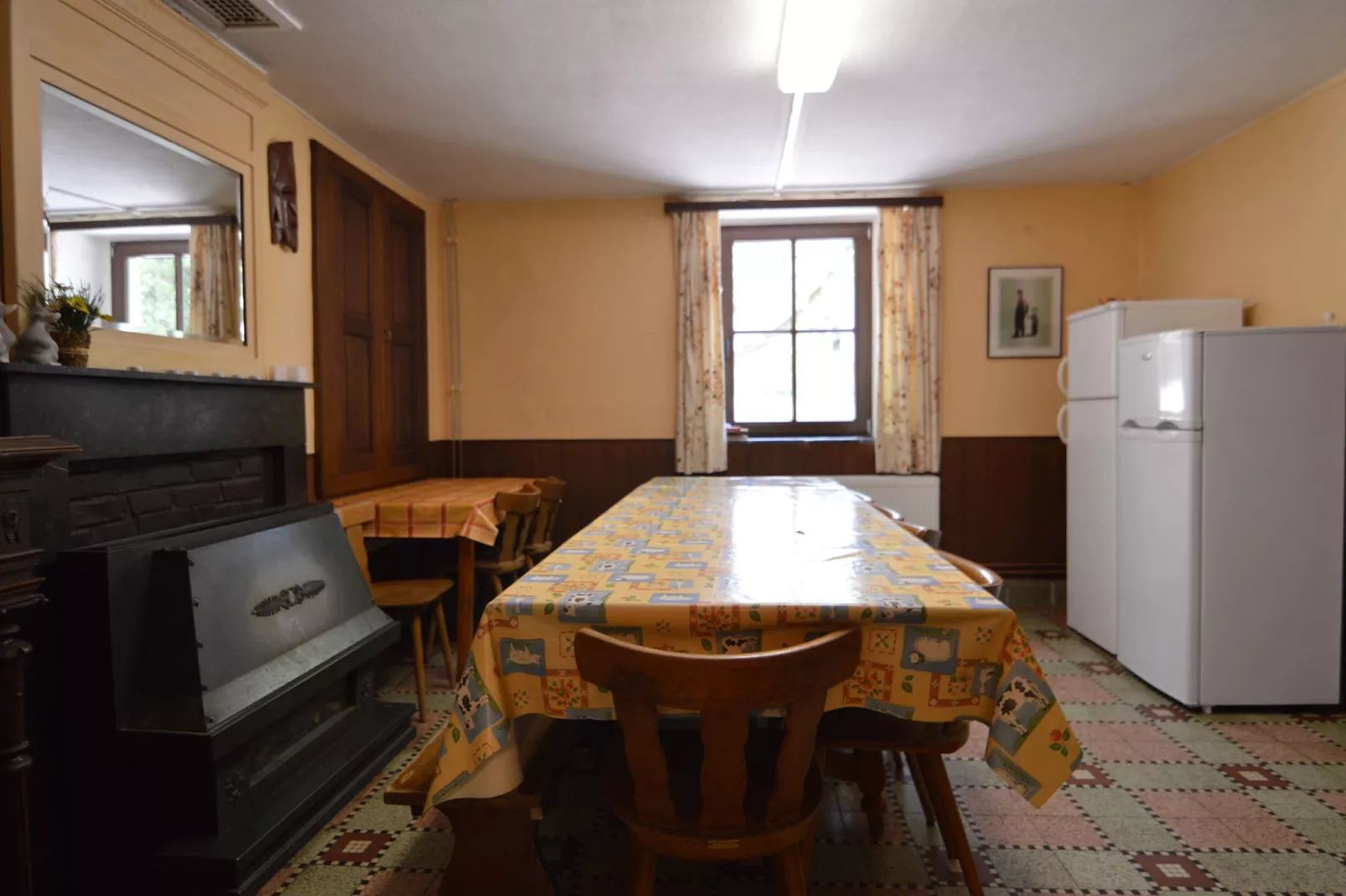 Petit pré-Dining room