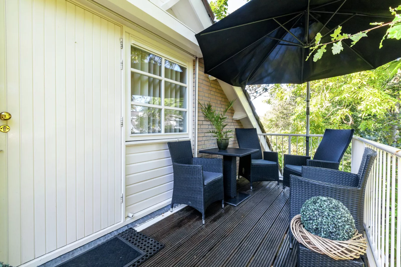 Twee Duinen-Terrace balcony