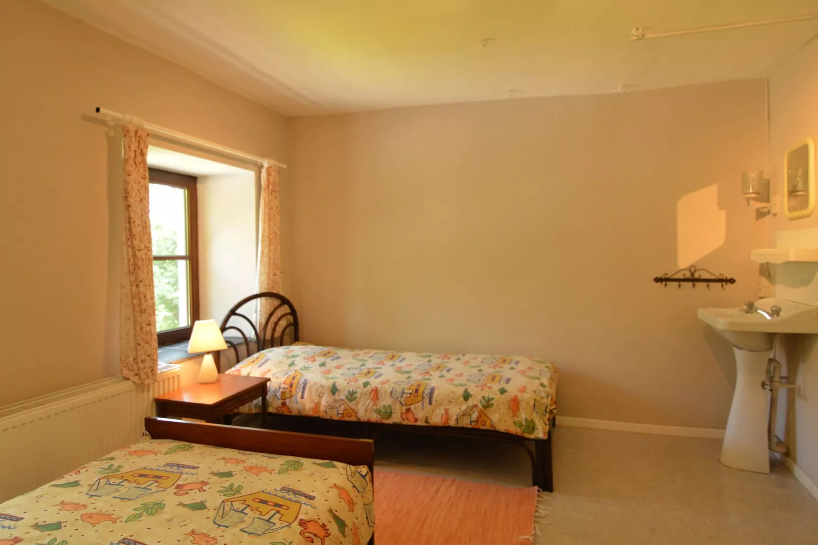 Petit pré-Bedroom