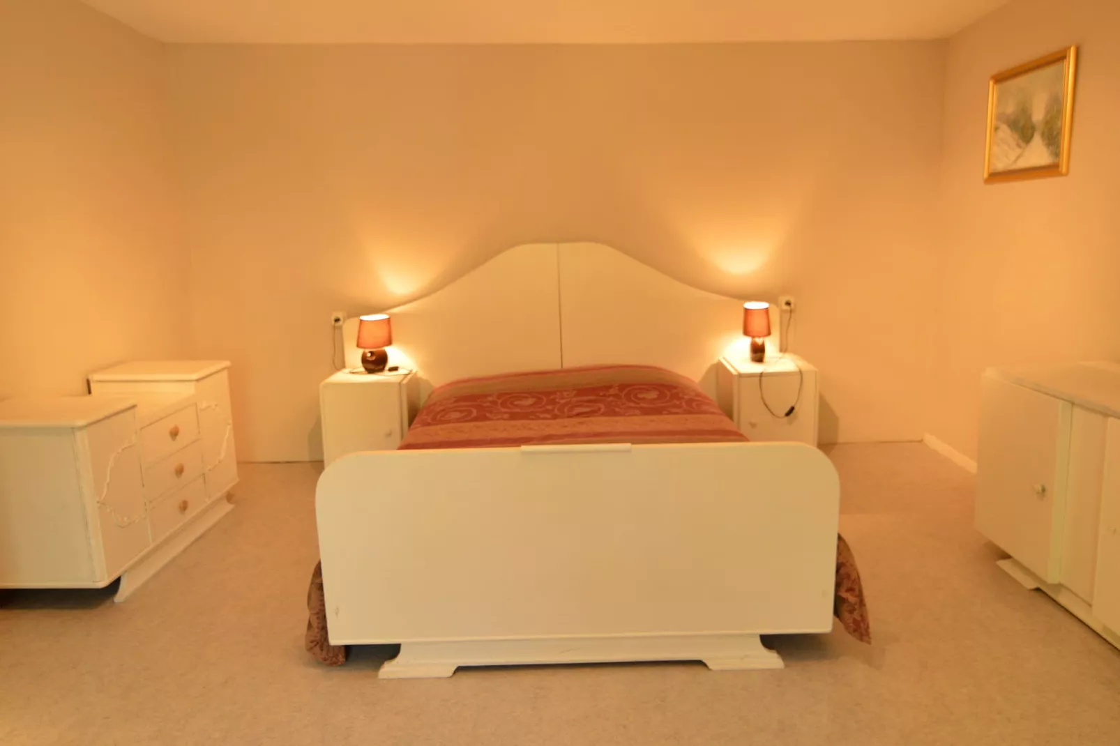 Petit pré-Bedroom