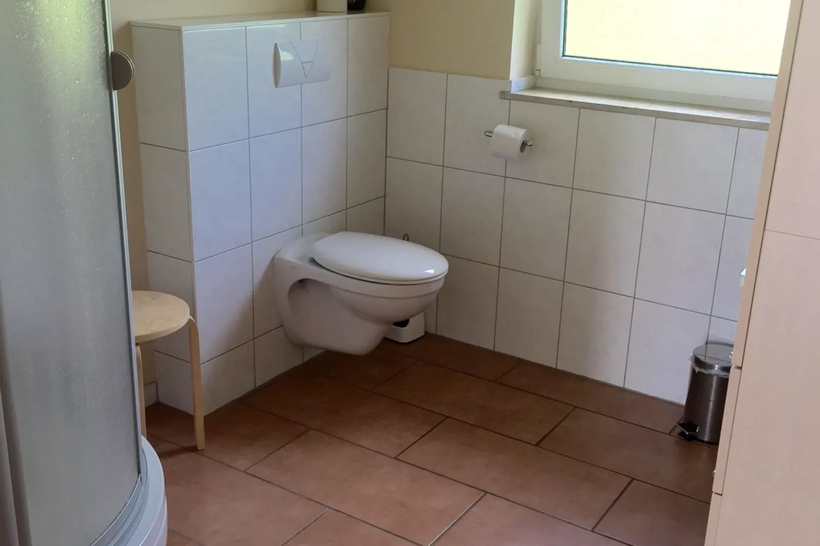 Eifelpark 9-Bathroom