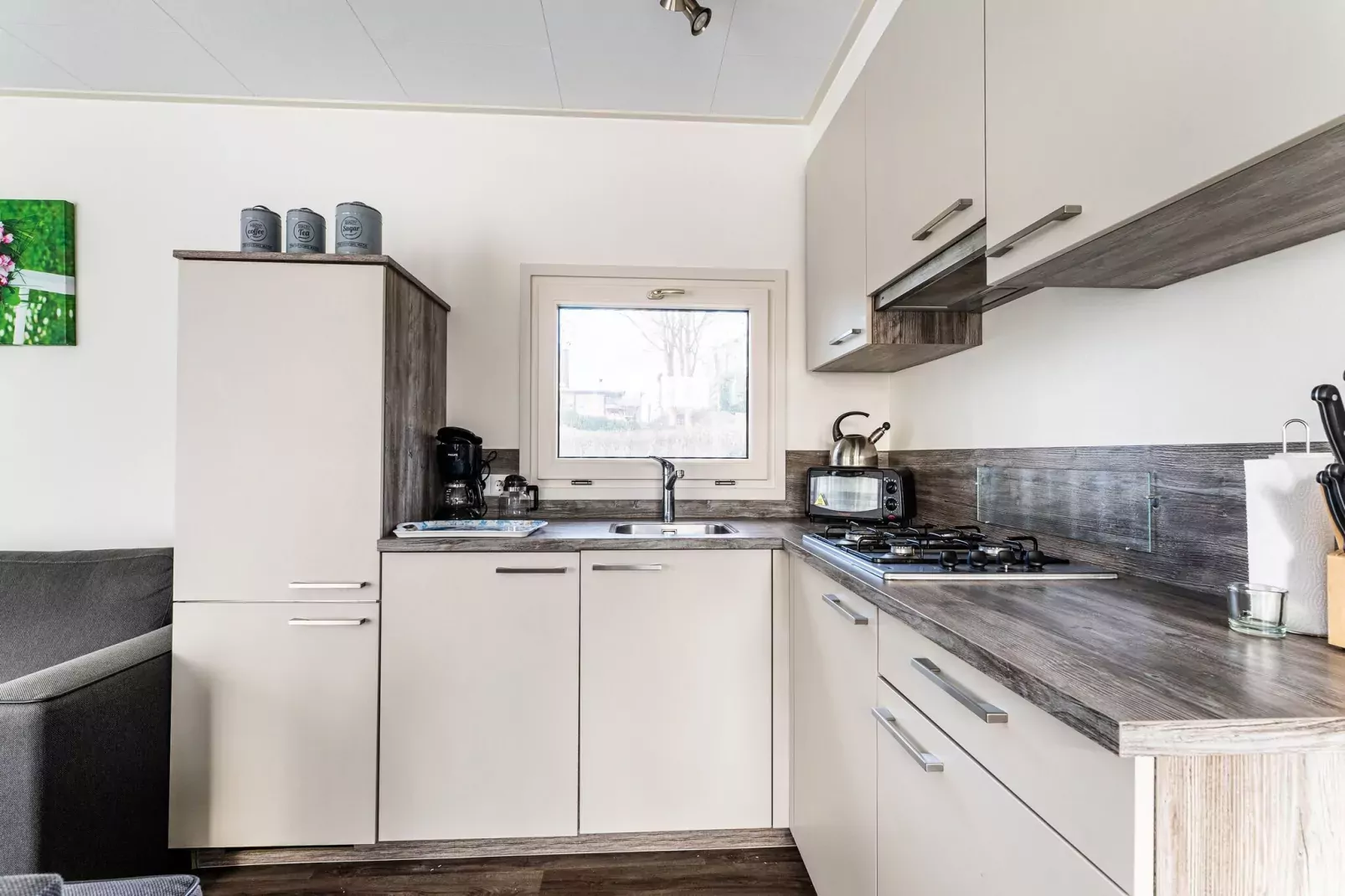 Luxe Chalet 15 in Bantega met sloep 8pax-Kitchen