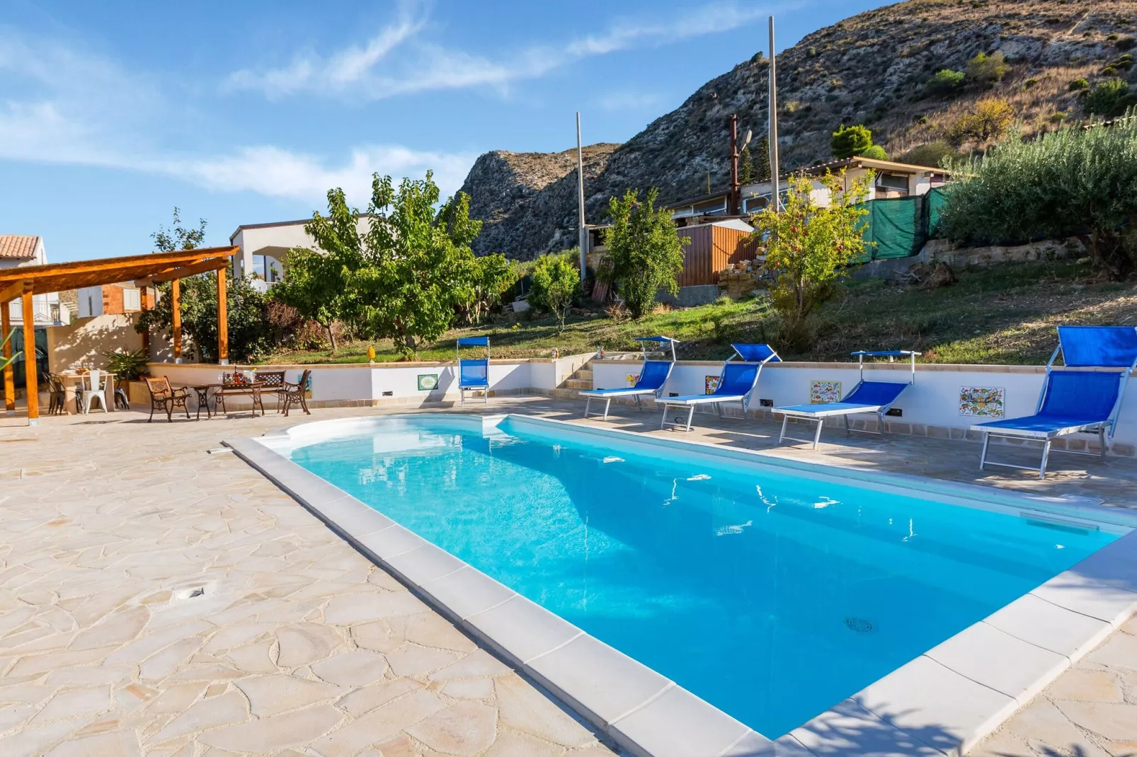 Appartamento Piano Terra-Pool