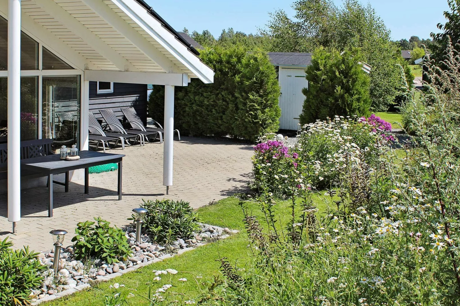 Luxury Retreat with Spa - By Traum Ferienwohnungen-Outdoor