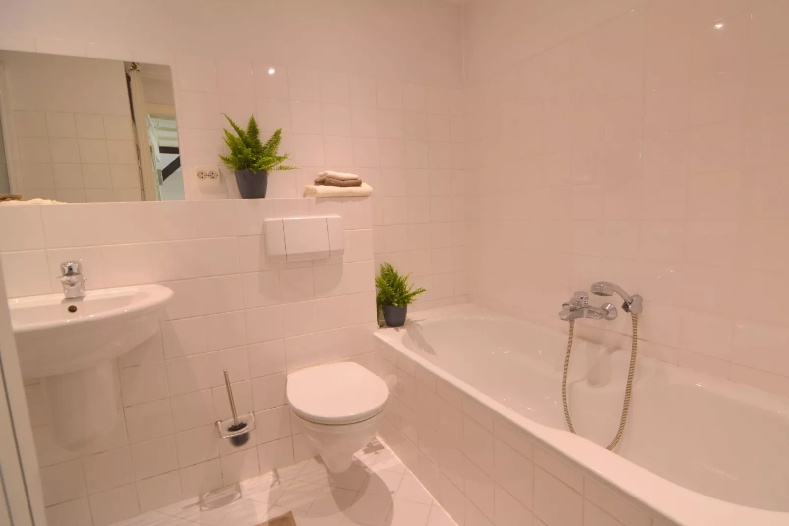 De ouwe diepvries-Bathroom