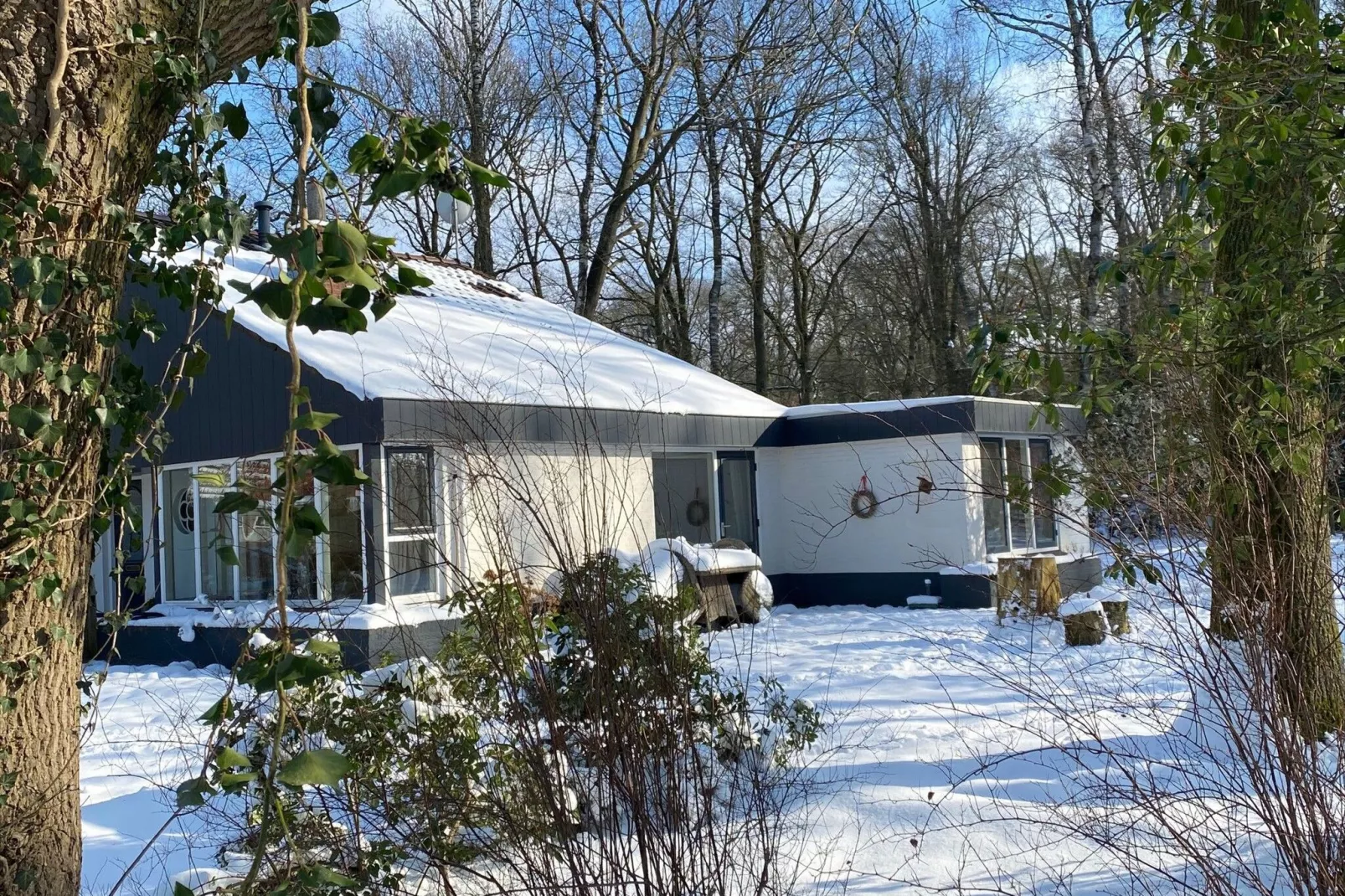 De ouwe diepvries-Exterior winter