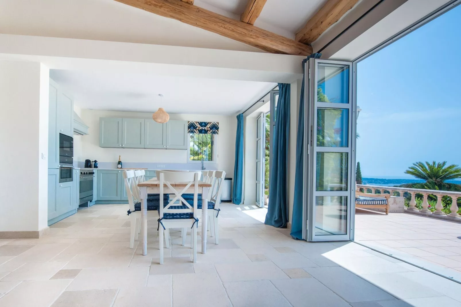Villa Bellevue-Kitchen